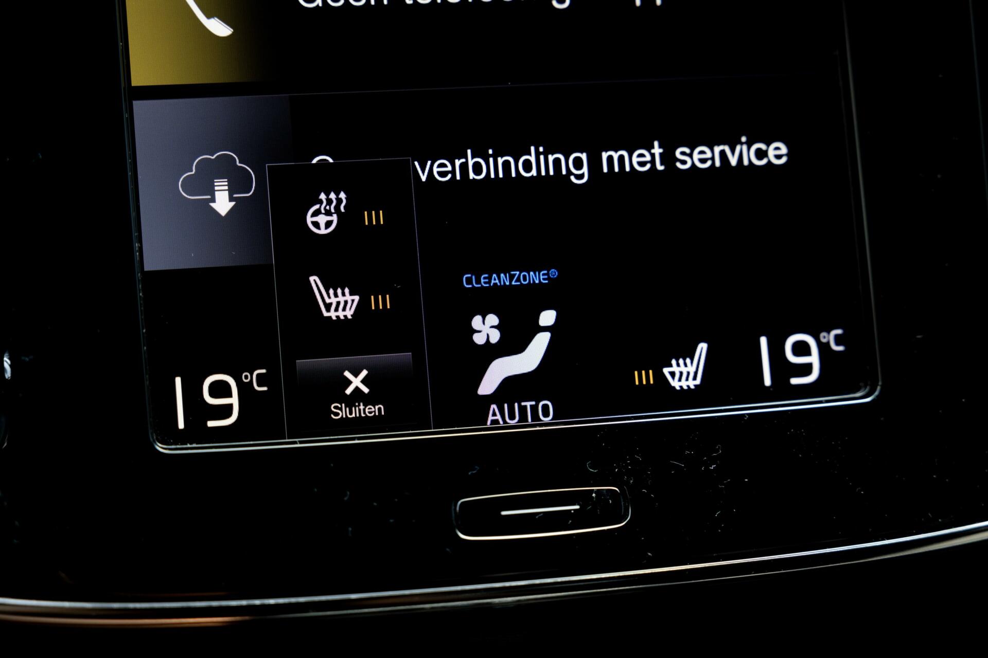 Volvo XC40 T3 Momentum Automaat Prachtig Exemplaar