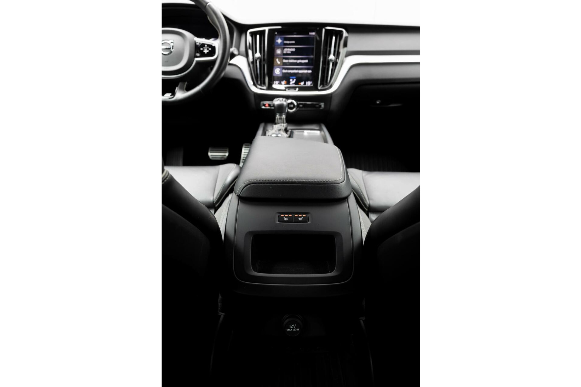 Volvo V60 2.0 T4 R-Design Apple Carplay/ Polestar Engineered.