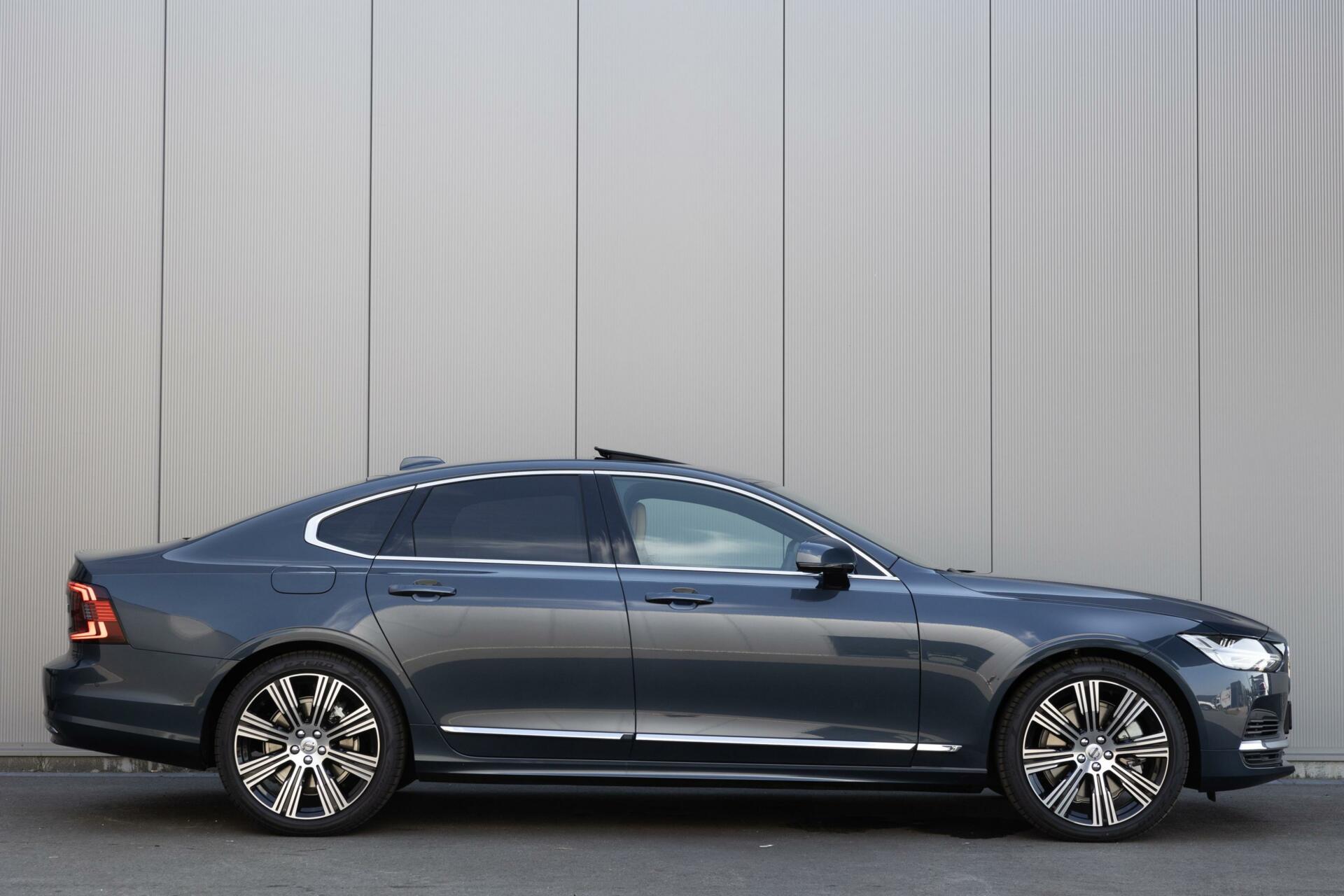 Volvo S90 - 2.0 T8 AWD Ultimate Bright Massage B&W Audio Luchtvering