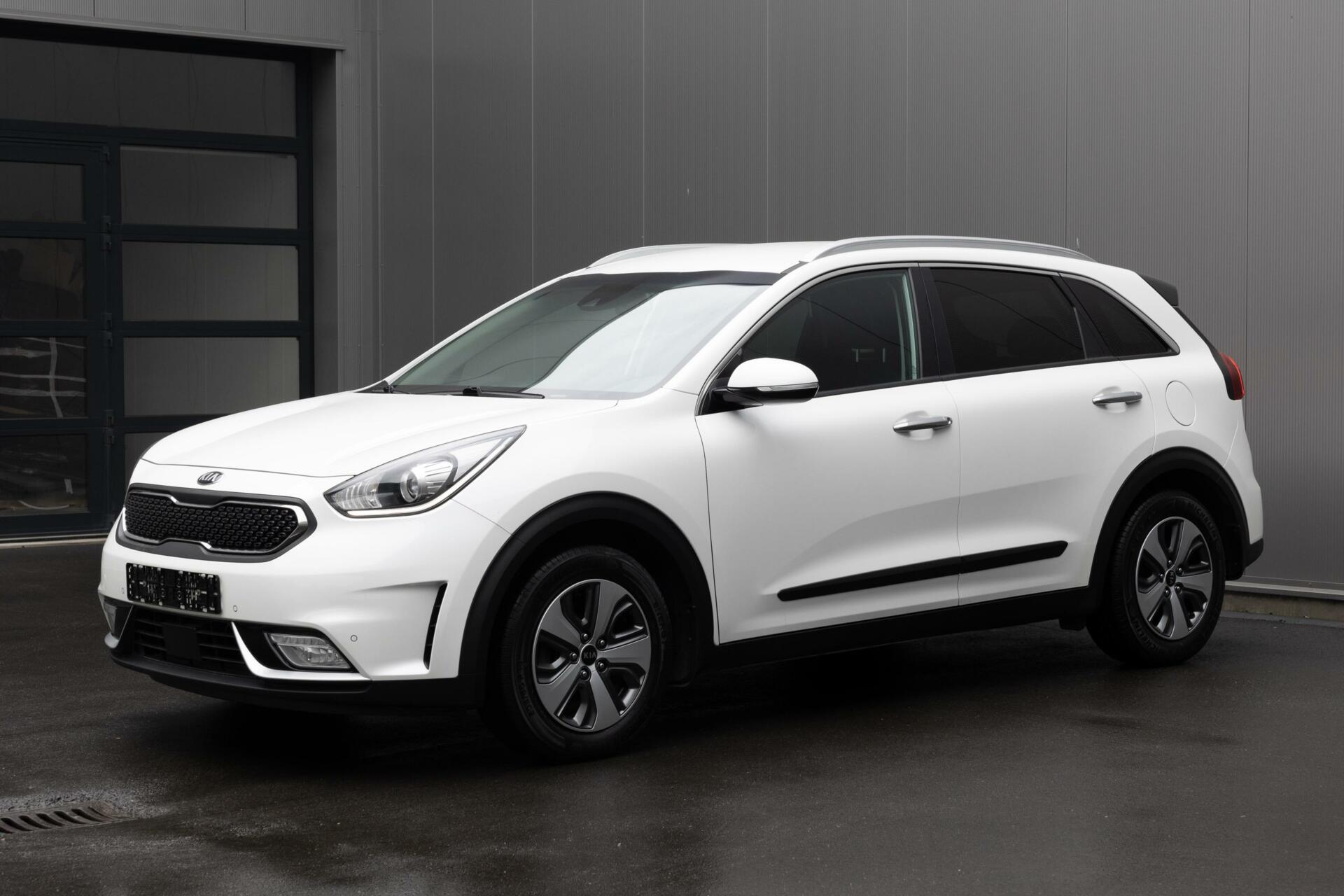 Kia Niro 1.6 GDi Hybrid DynamicPlusLine Leer Camera Carplay