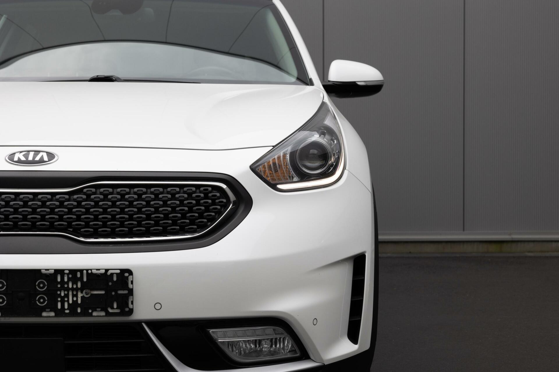 Kia Niro 1.6 GDi Hybrid DynamicPlusLine Leer Camera Carplay