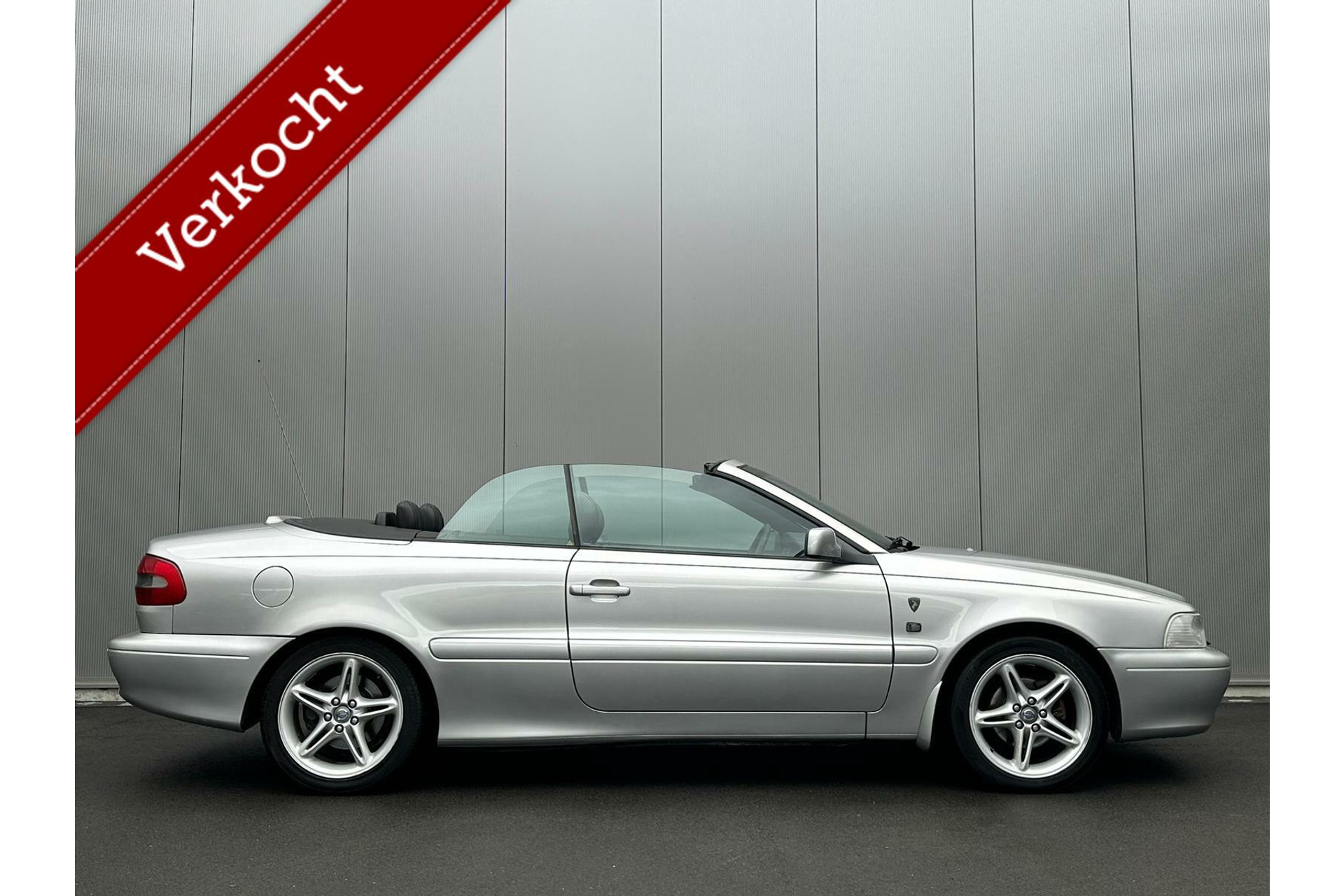 Volvo C70 - Convertible 2.4 T Luxury Aut Leer Clima