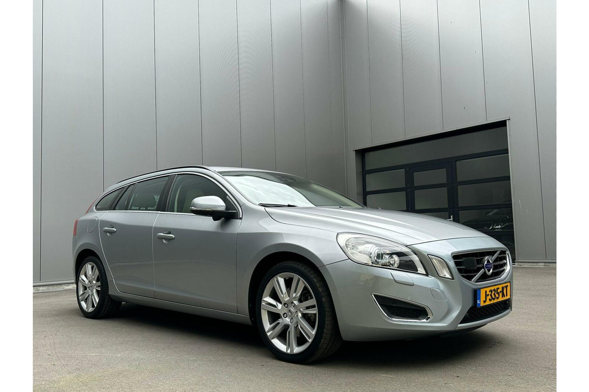 Volvo V60 2.0 T5 Summum Nav | Xenon | Subliem | Afn.Trekhaak