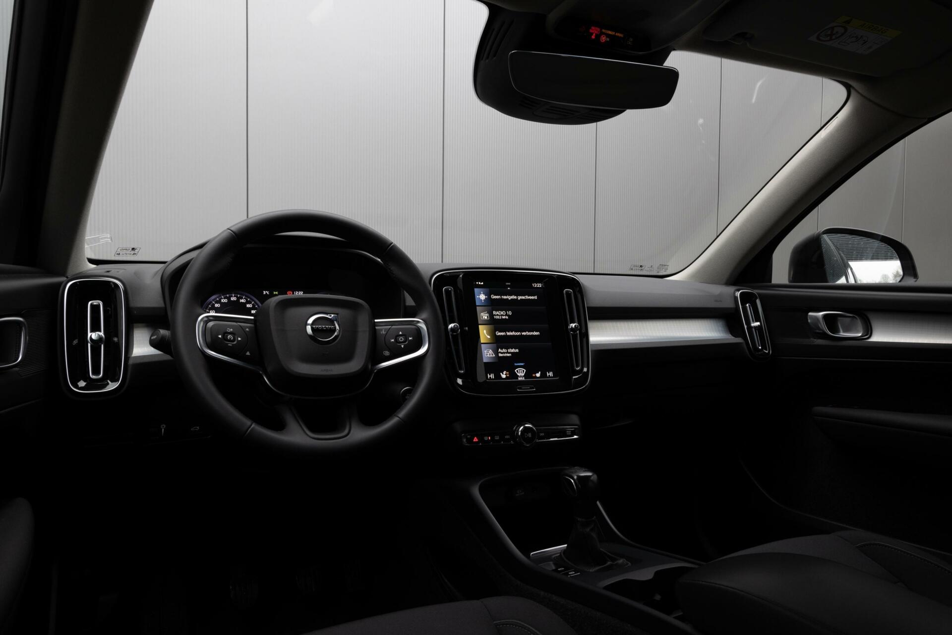 Volvo XC40 1.5 T2 Momentum