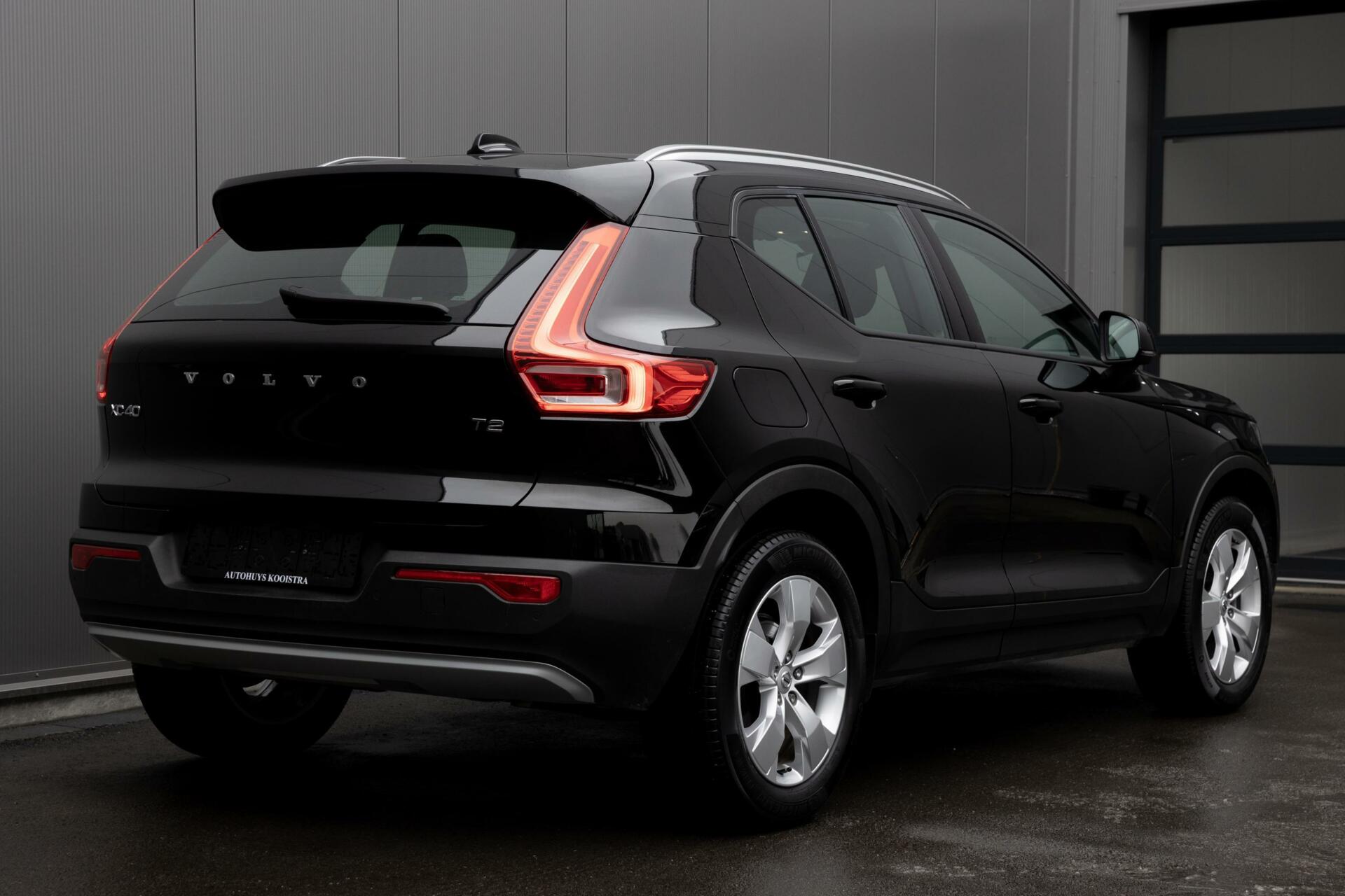 Volvo XC40 1.5 T2 Momentum