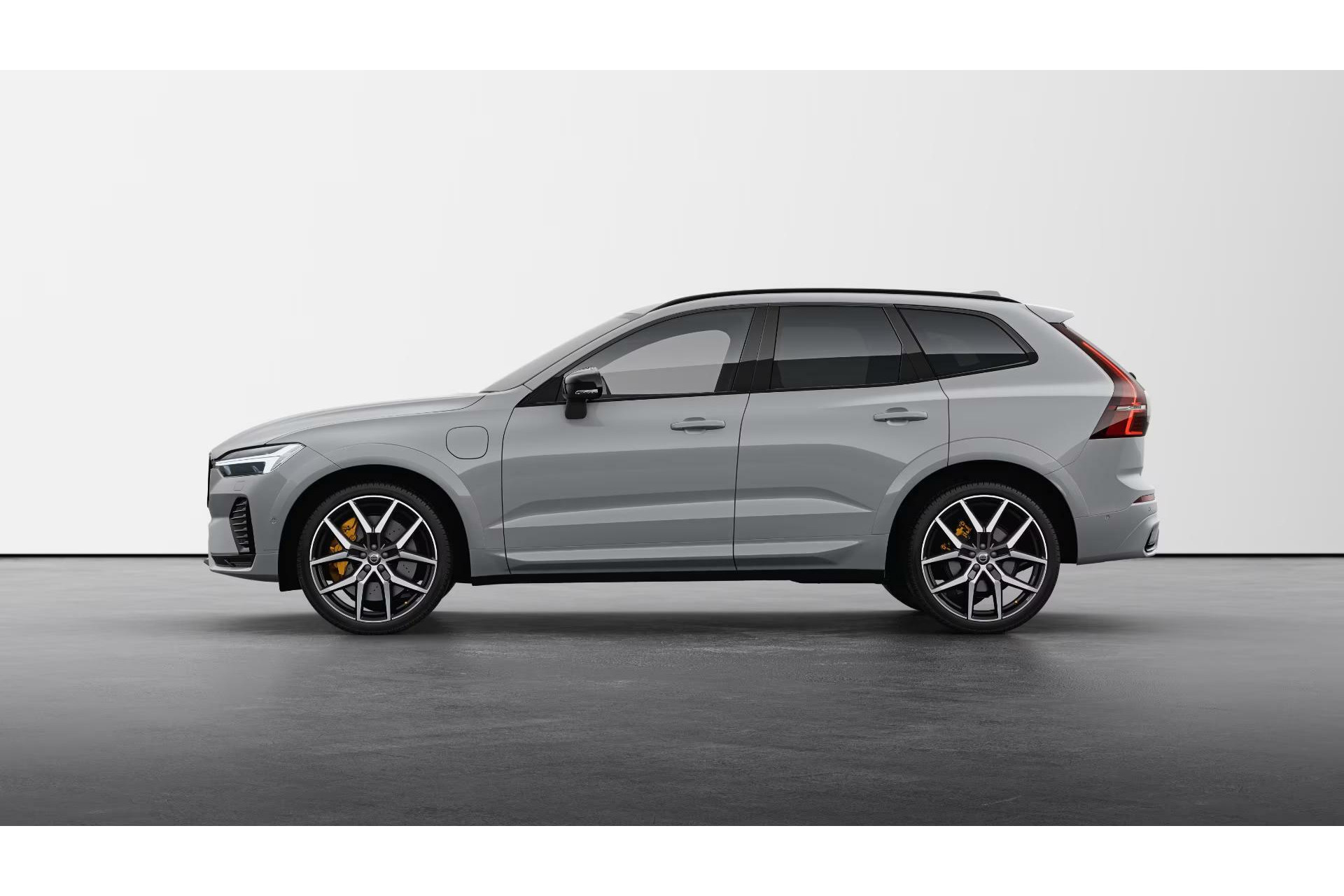 Volvo XC60 | Recharge T8 AWD | Polestar Engineered | Long Range | FULL OPTION | MY 2025 | B&W Audio |