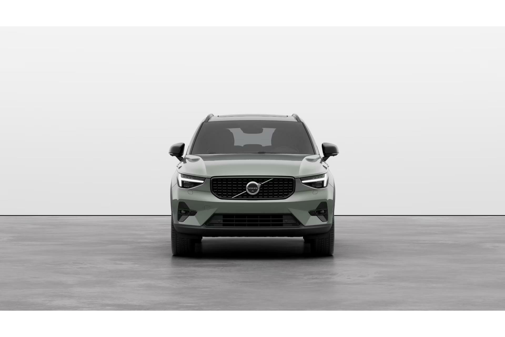 Volvo XC40 | B3 Ultra Dark | PIXEL LED | 360° Camera | Panoramadak | MY 2025 |