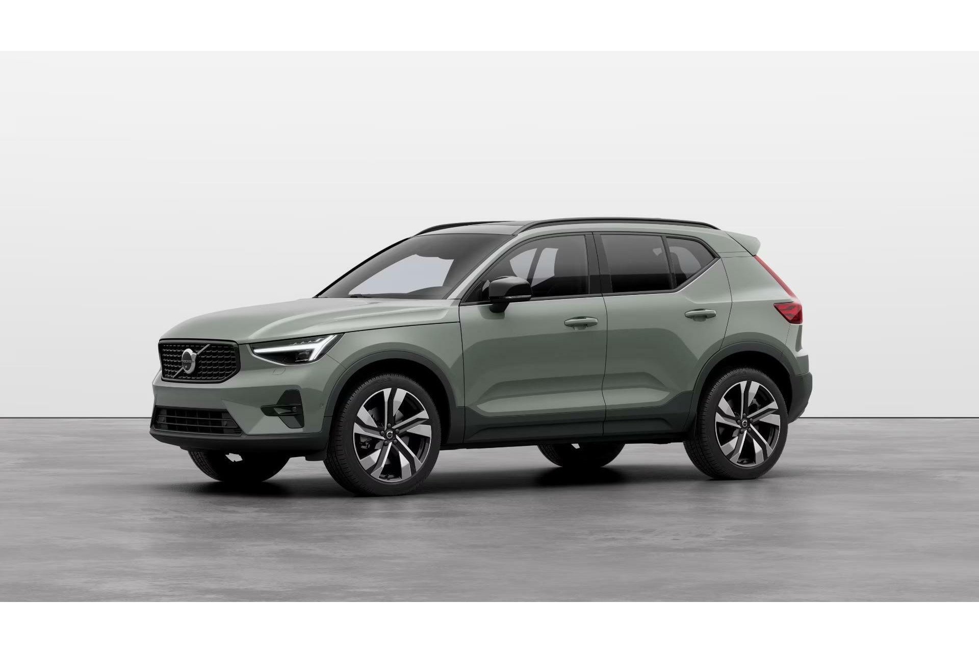 Volvo XC40 | B3 Ultra Dark | PIXEL LED | 360° Camera | Panoramadak | MY 2025 |