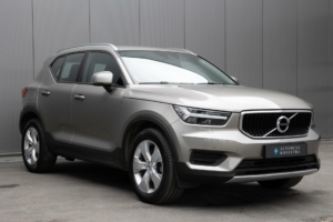 Volvo XC40 2.0 B4 Momentum Business