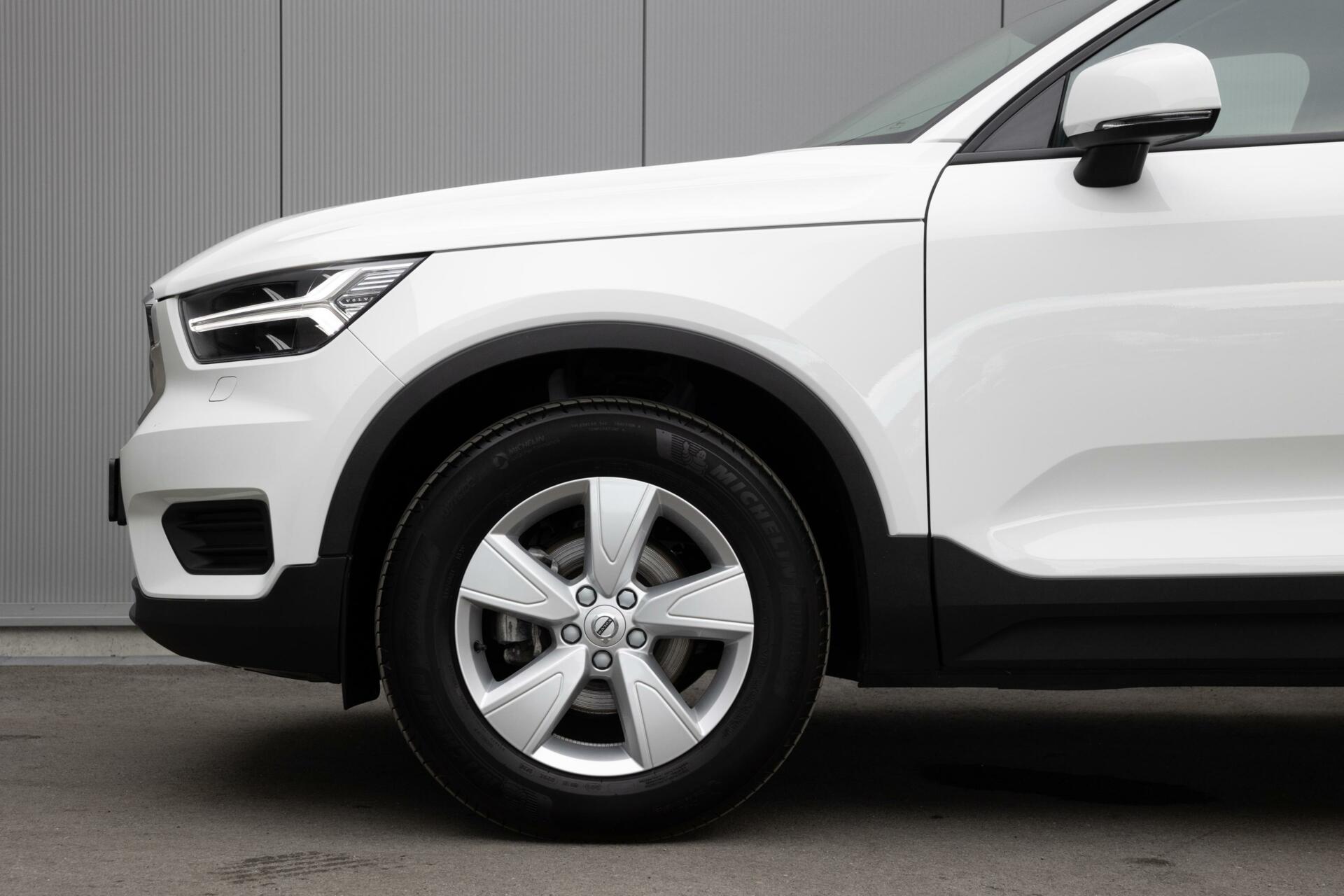 Volvo XC40 1.5 T2 Momentum