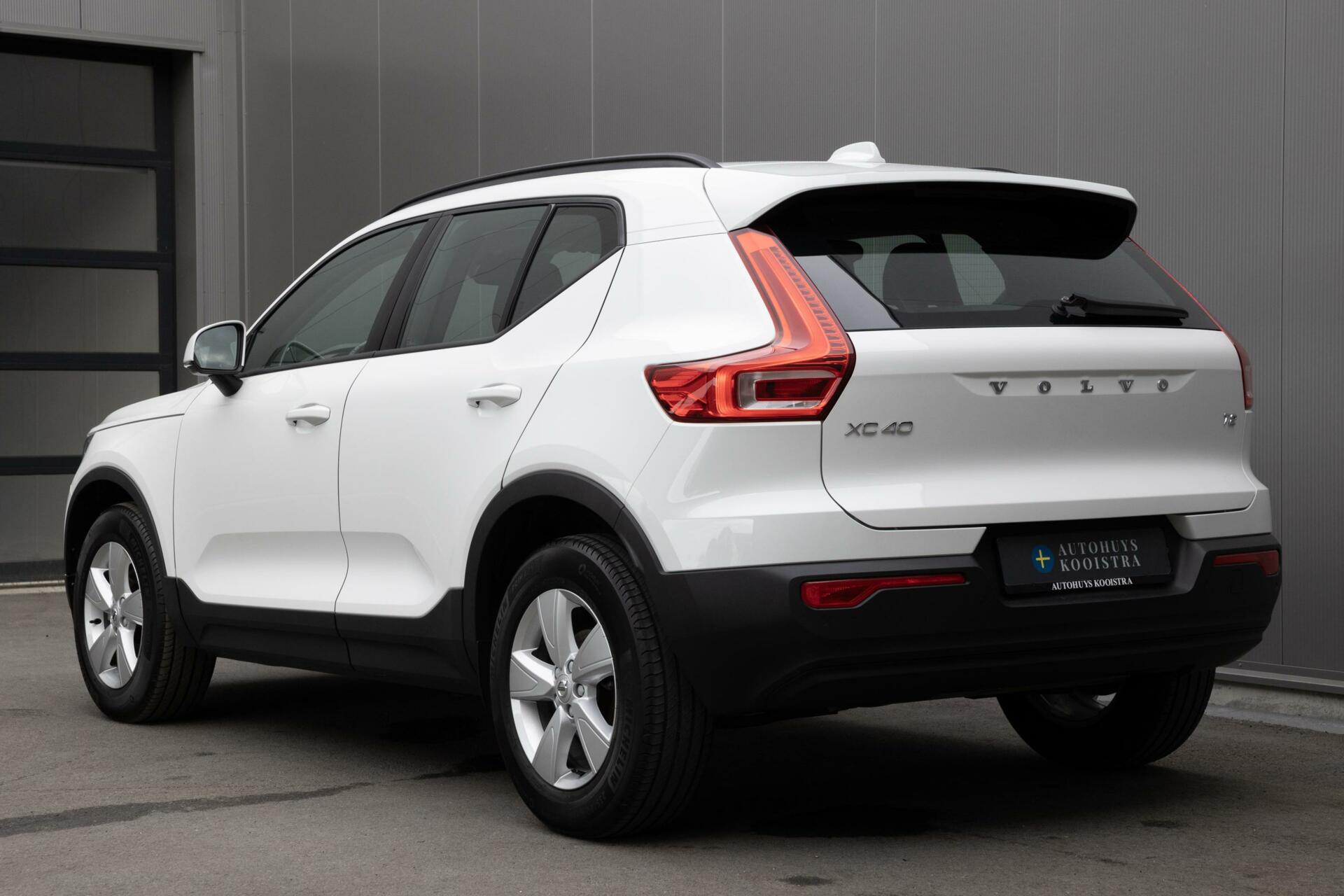 Volvo XC40 1.5 T2 Momentum