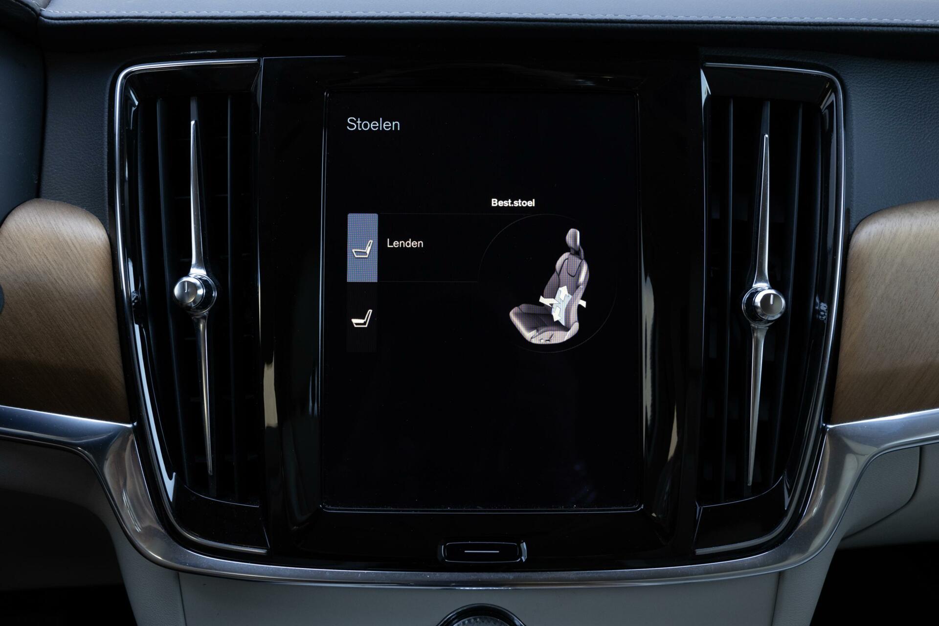 Volvo V90 | T5 Inscription | 360° camera | Head up Display | Lederen bekleding | Pilot Assist |