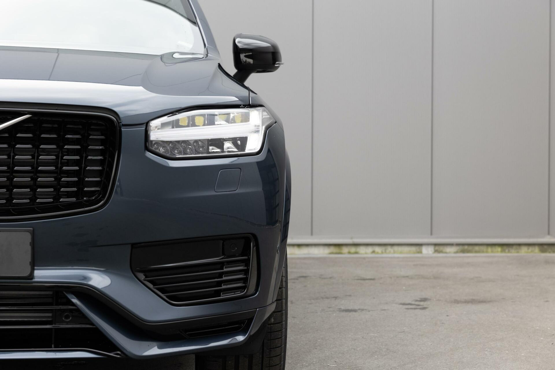 Volvo XC90 2.0 T8 Recharge AWD Ultra Dark Bowers Wilkins audio Luchtvering