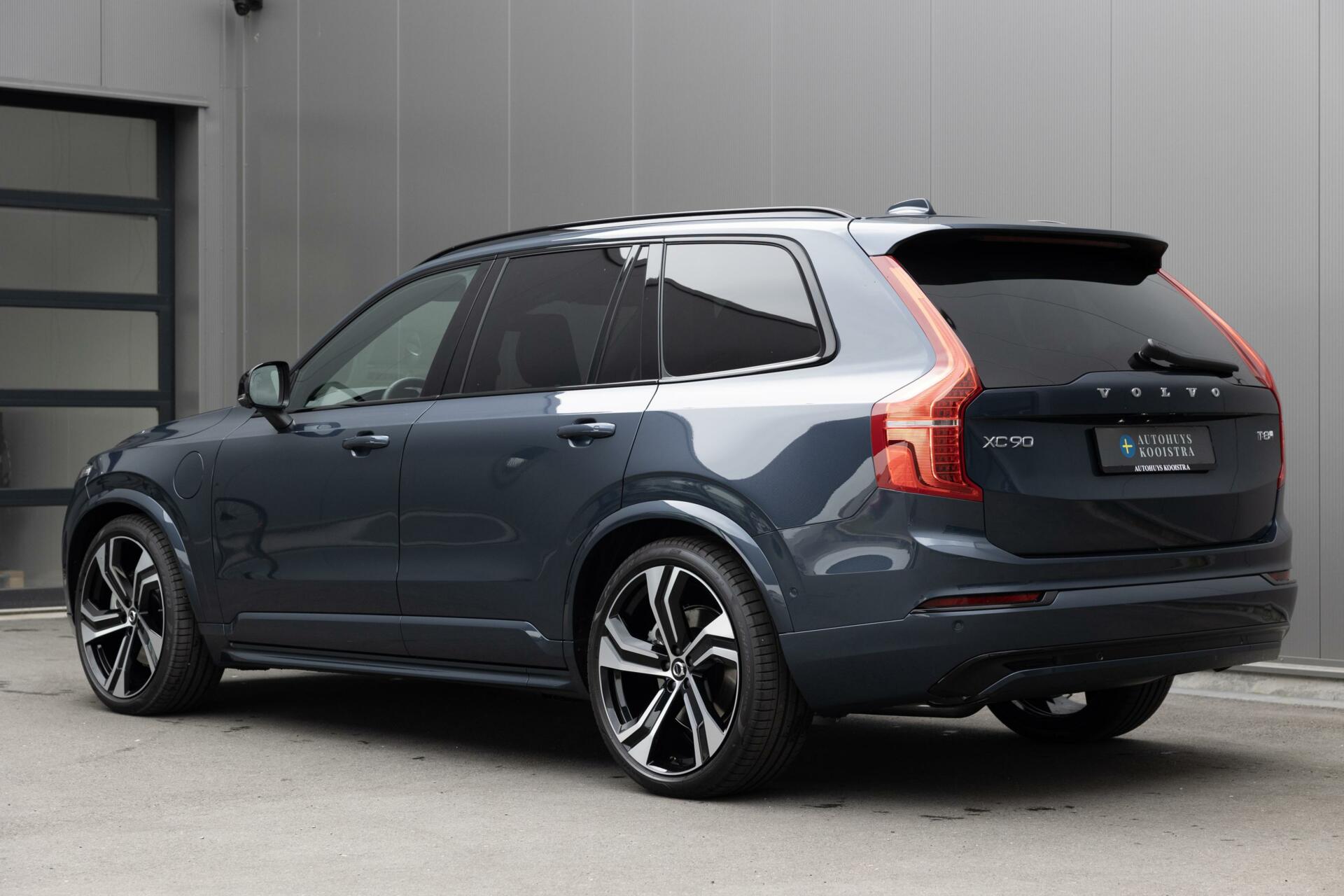 Volvo XC90 2.0 T8 Recharge AWD Ultra Dark Bowers Wilkins audio Luchtvering