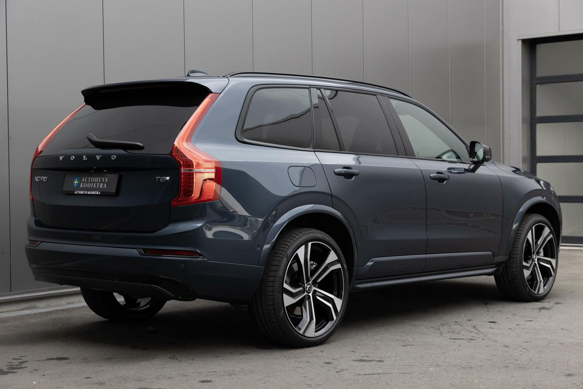 Volvo XC90 2.0 T8 Recharge AWD Ultra Dark Bowers Wilkins audio Luchtvering