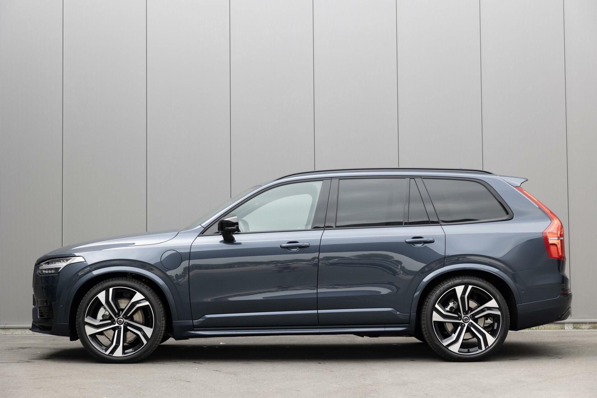 Volvo XC90 2.0 T8 Recharge AWD Ultra Dark Bowers Wilkins audio Luchtvering