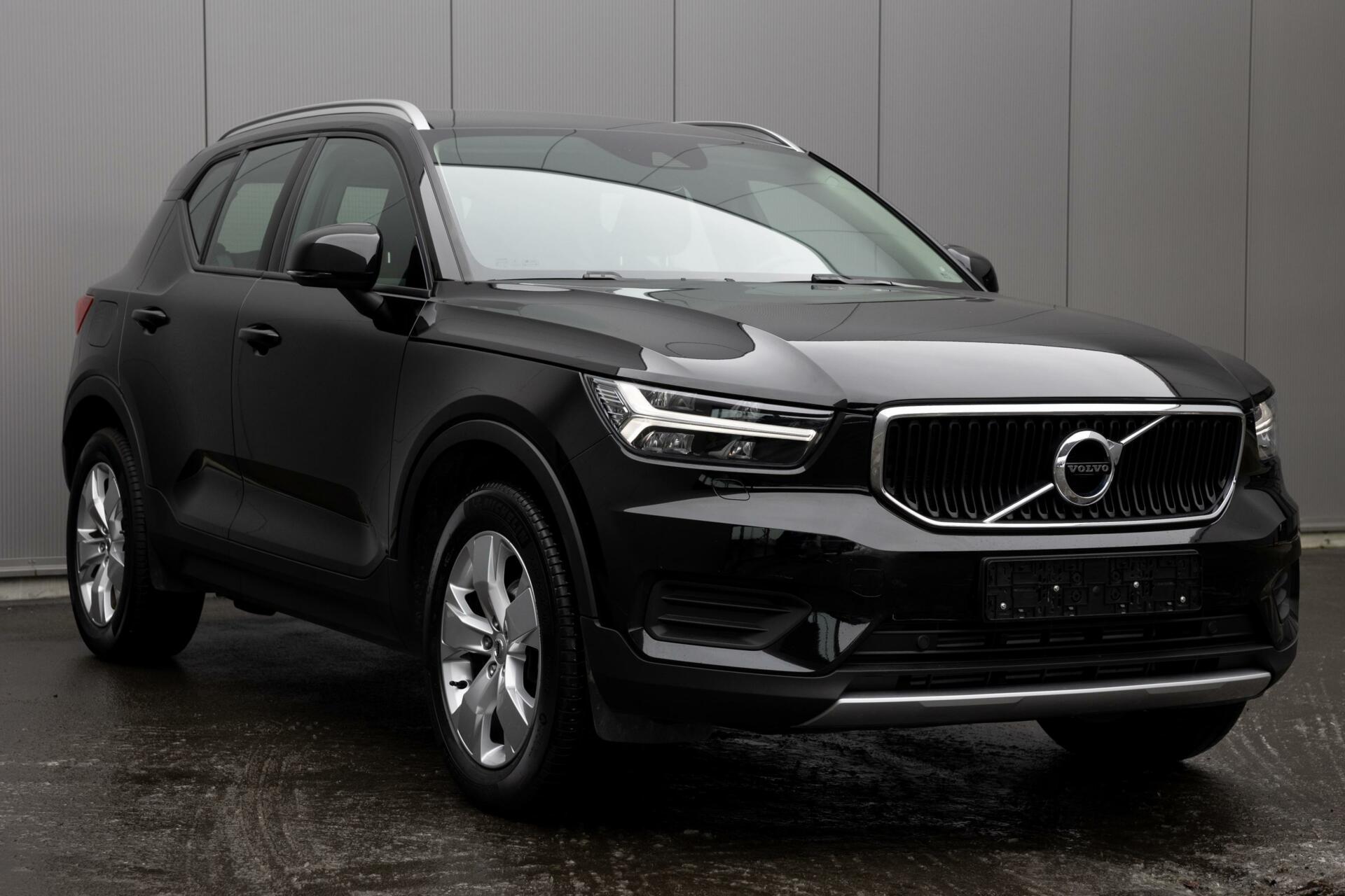 Volvo XC40 1.5 T2 Momentum LED Winterpakket