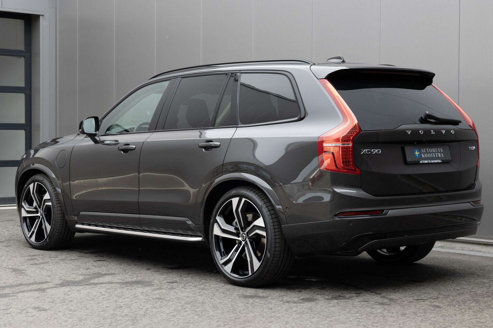 Volvo XC90 2.0 T8 Recharge AWD Ultra Dark Bowers Wilkins audio Luchtvering