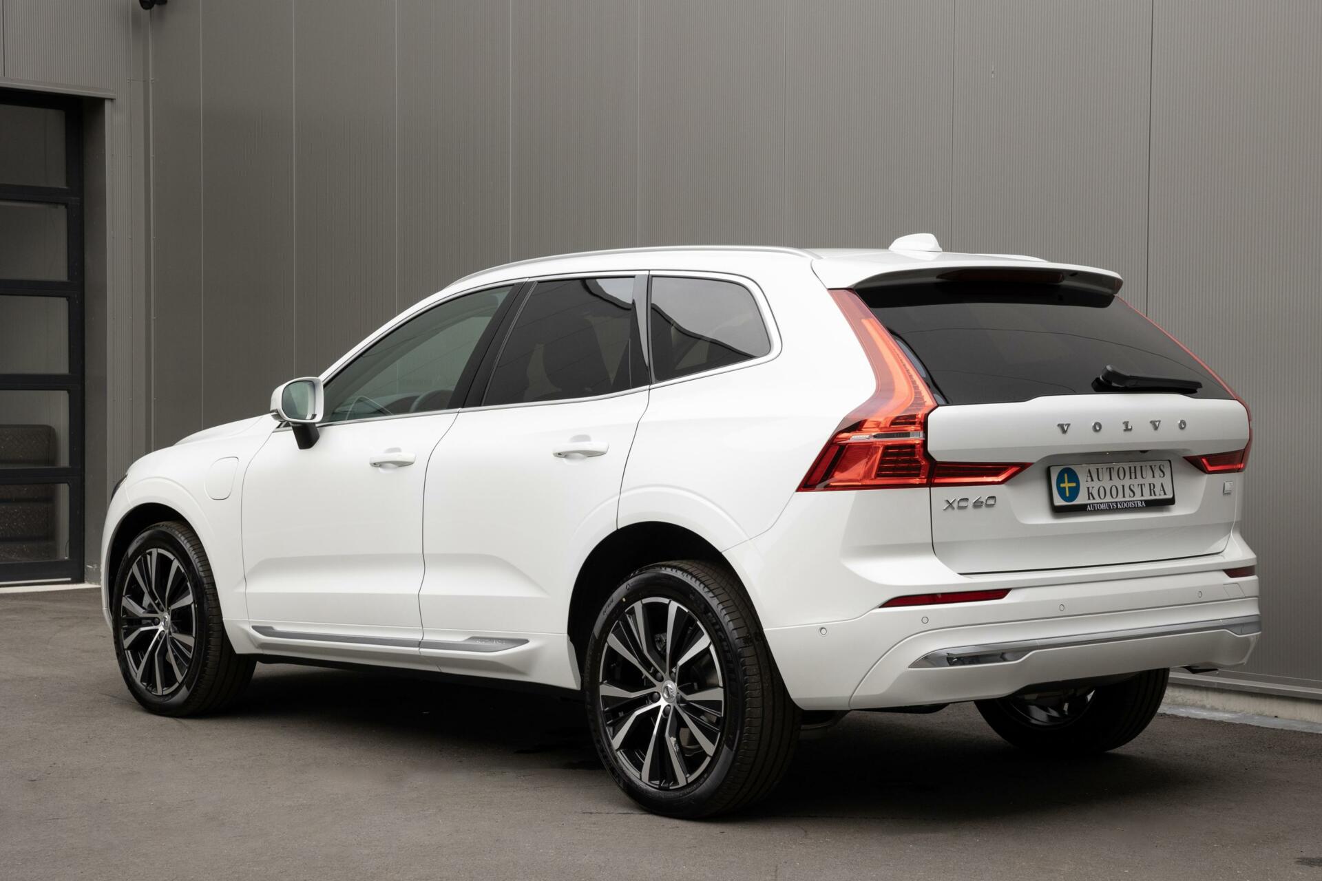 Volvo XC60 Recharge T8 AWD Ultimate Bright Long Range 455PK