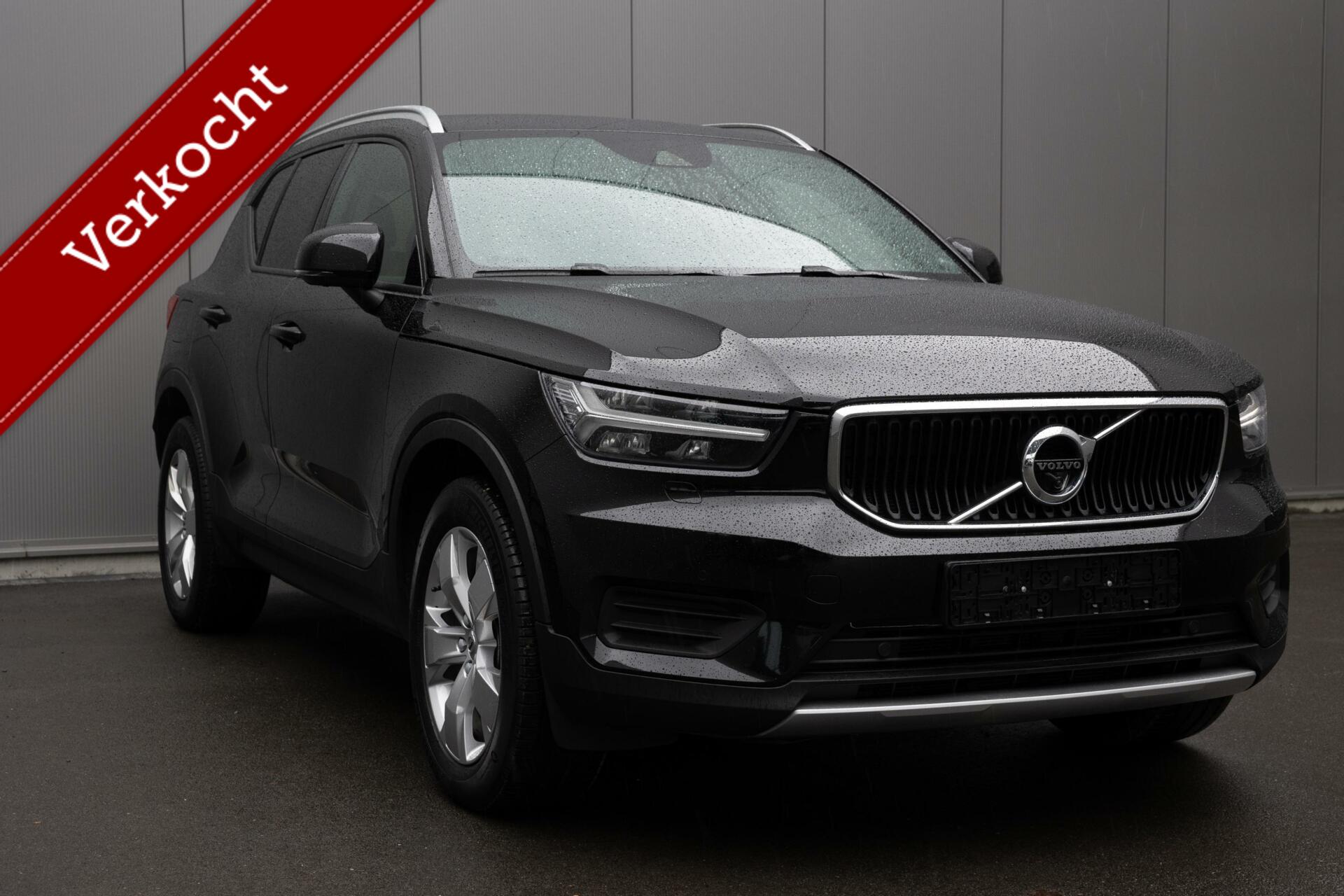 Volvo XC40 2.0 B4 Momentum Business