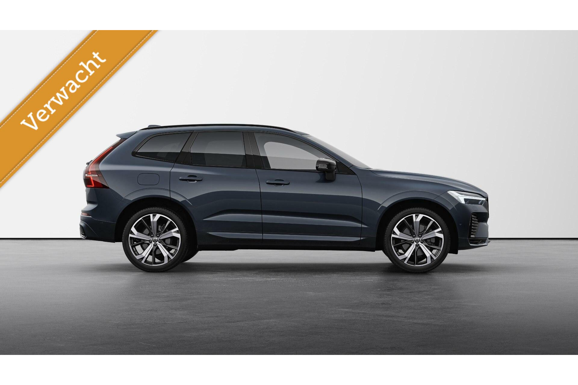 Volvo XC60 | Recharge T6 AWD Ultra Dark | MY2025 | Full Option | Luchtvering | Massagestoelen met verwarming en verkoeling | Bower & Wilken