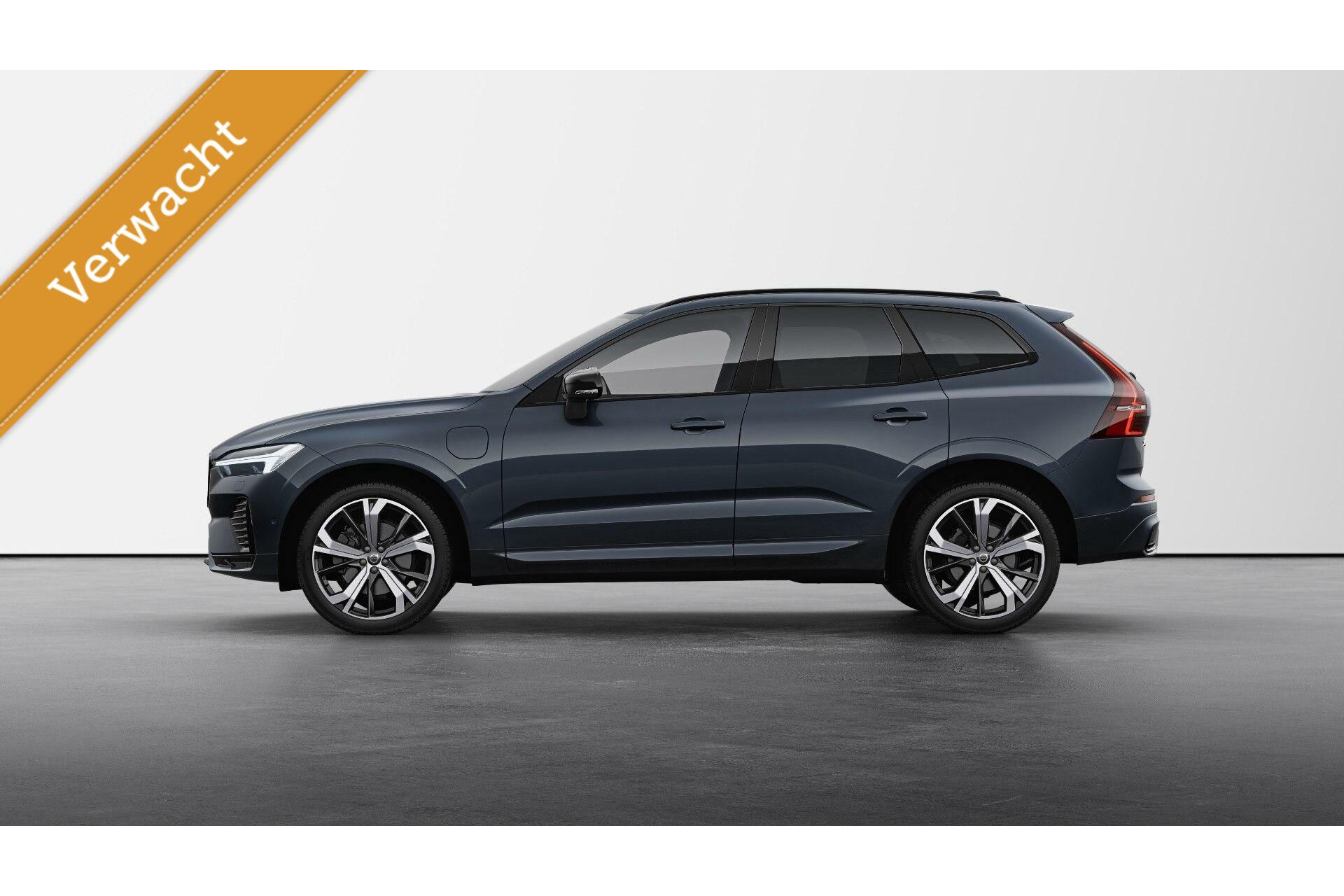 Volvo XC60 | Recharge T6 AWD Ultra Dark | MY2025 | Full Option | Luchtvering | Massagestoelen met verwarming en verkoeling | Bower & Wilken