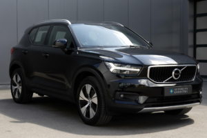 Volvo XC40 | B4 Momentum Pro | 2100 trekgewicht | Autopilot | Keyless | Achteruitrijcamera |