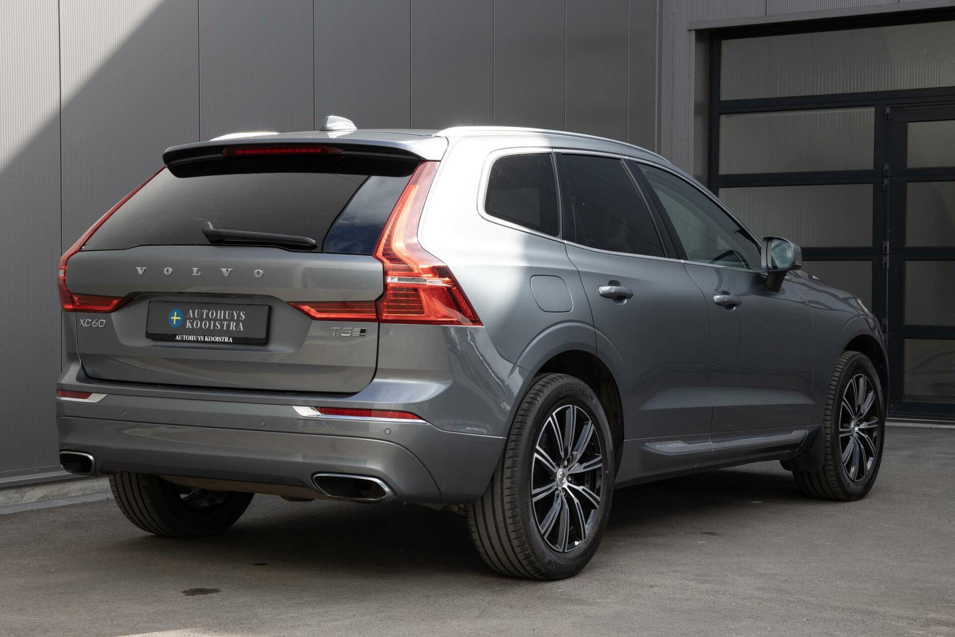 Volvo XC60 T5 AWD Inscription Blis Panorama Adaptive cruise