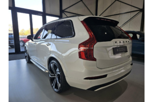 Volvo XC90 2.0 T8 Recharge AWD Ultra Dark