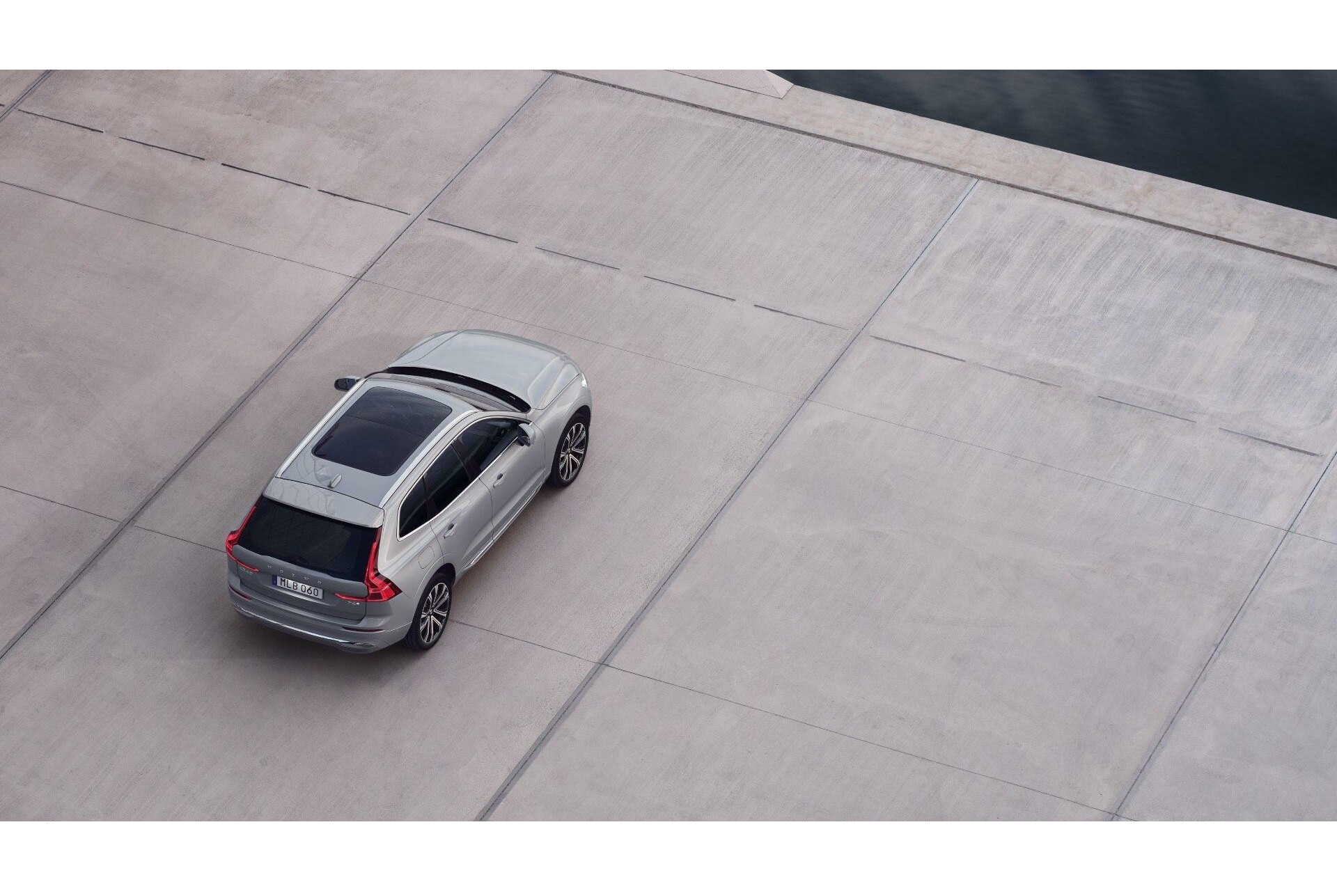 Volvo XC60 2.0 Recharge T6 AWD Ultra Bright Direct Leverbaar!