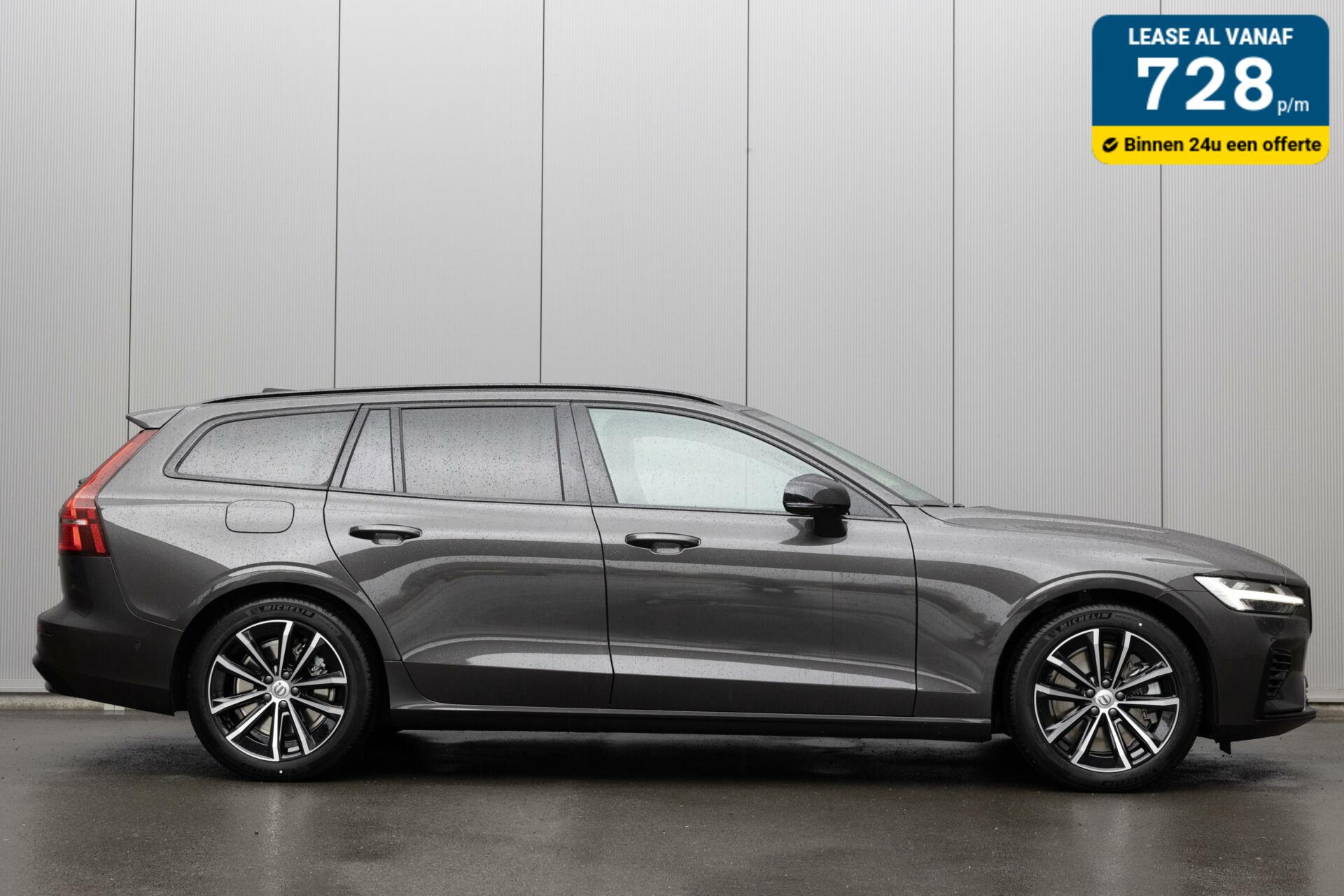 Volvo V60 - 2.0 T6 Plug-in hybrid AWD Plus Dark|H/K Audio|360 Camera|Leer|