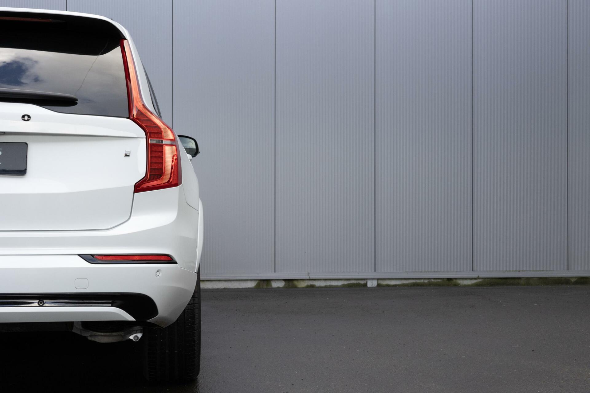 Volvo XC90 2.0 T8 Recharge AWD Ultra Dark