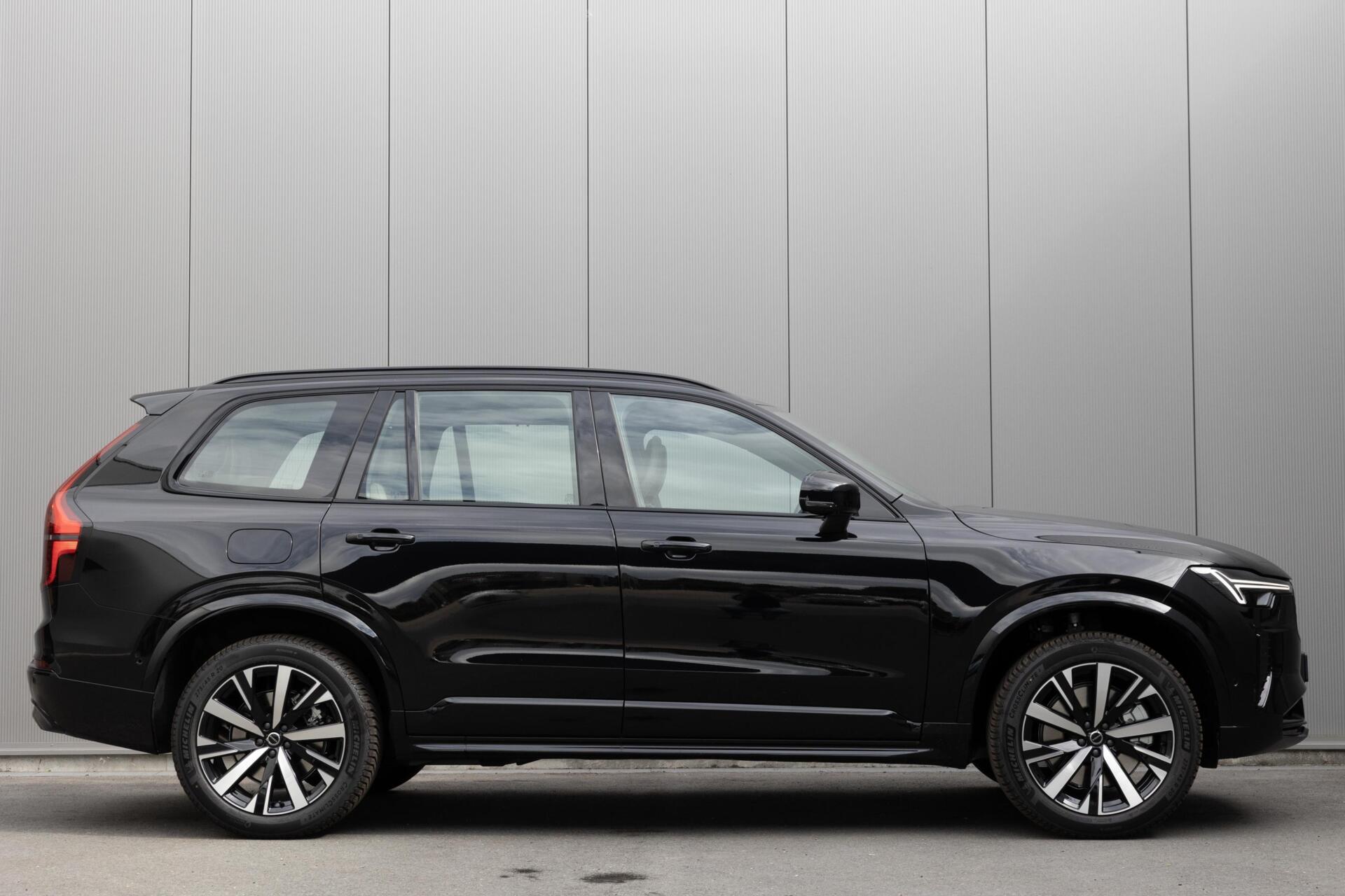 Volvo XC90 - T8 Plug-in hybrid AWD Ultra Dark 2025