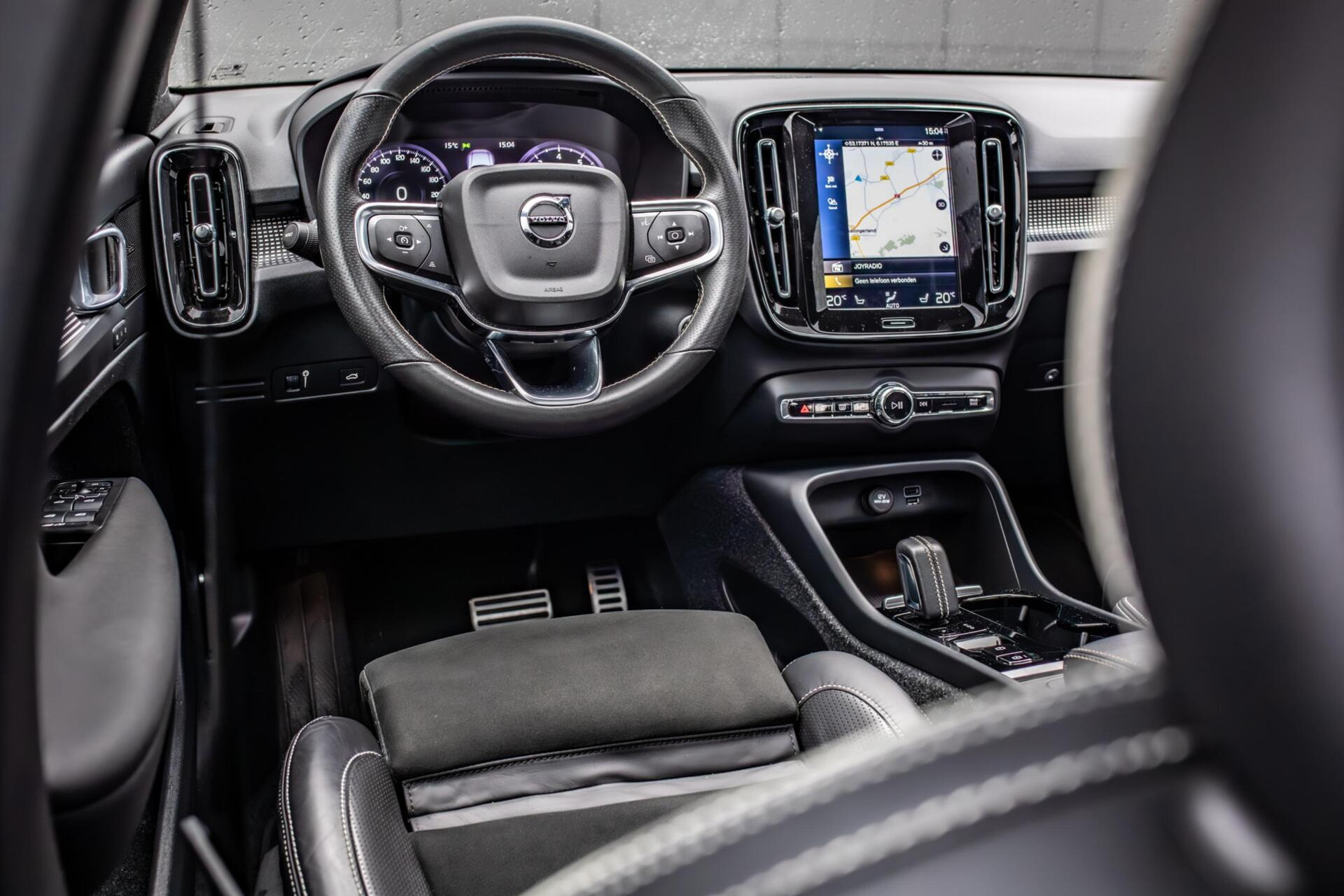 Volvo XC40 1.5 T3 R-Design Automaat|Panorama|360|Trekhaak|