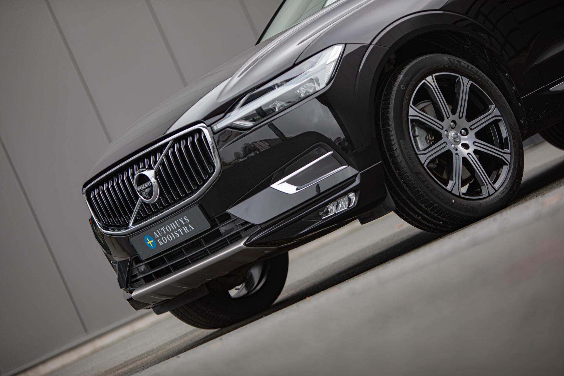 Volvo XC60 2.0 B5 Inscription HUD|Panorama|360|H/K Audio