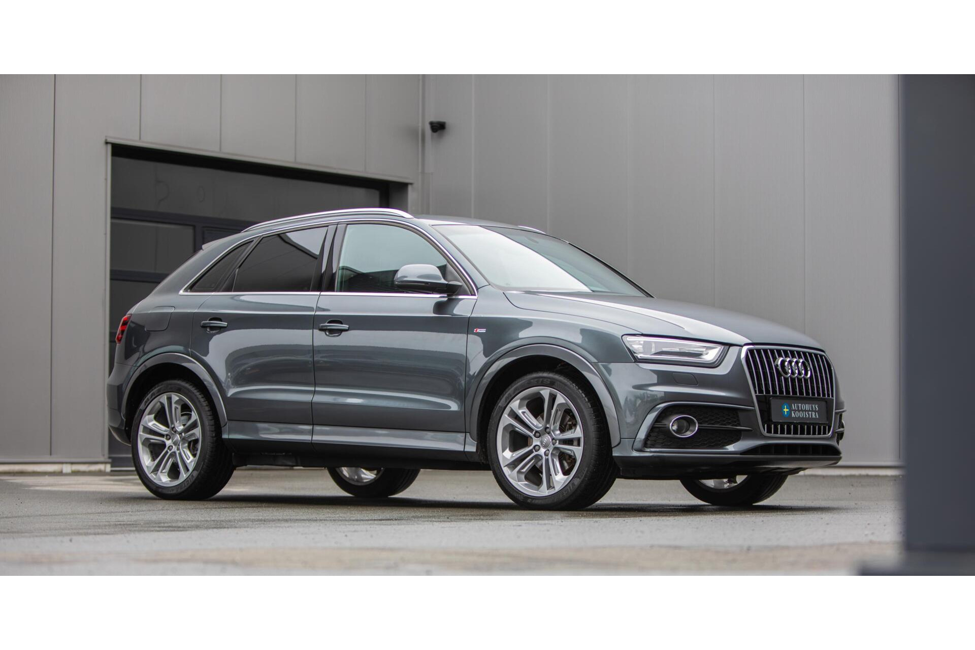 Audi Q3 1.4 TFSI S Line|Navi|Xenon|