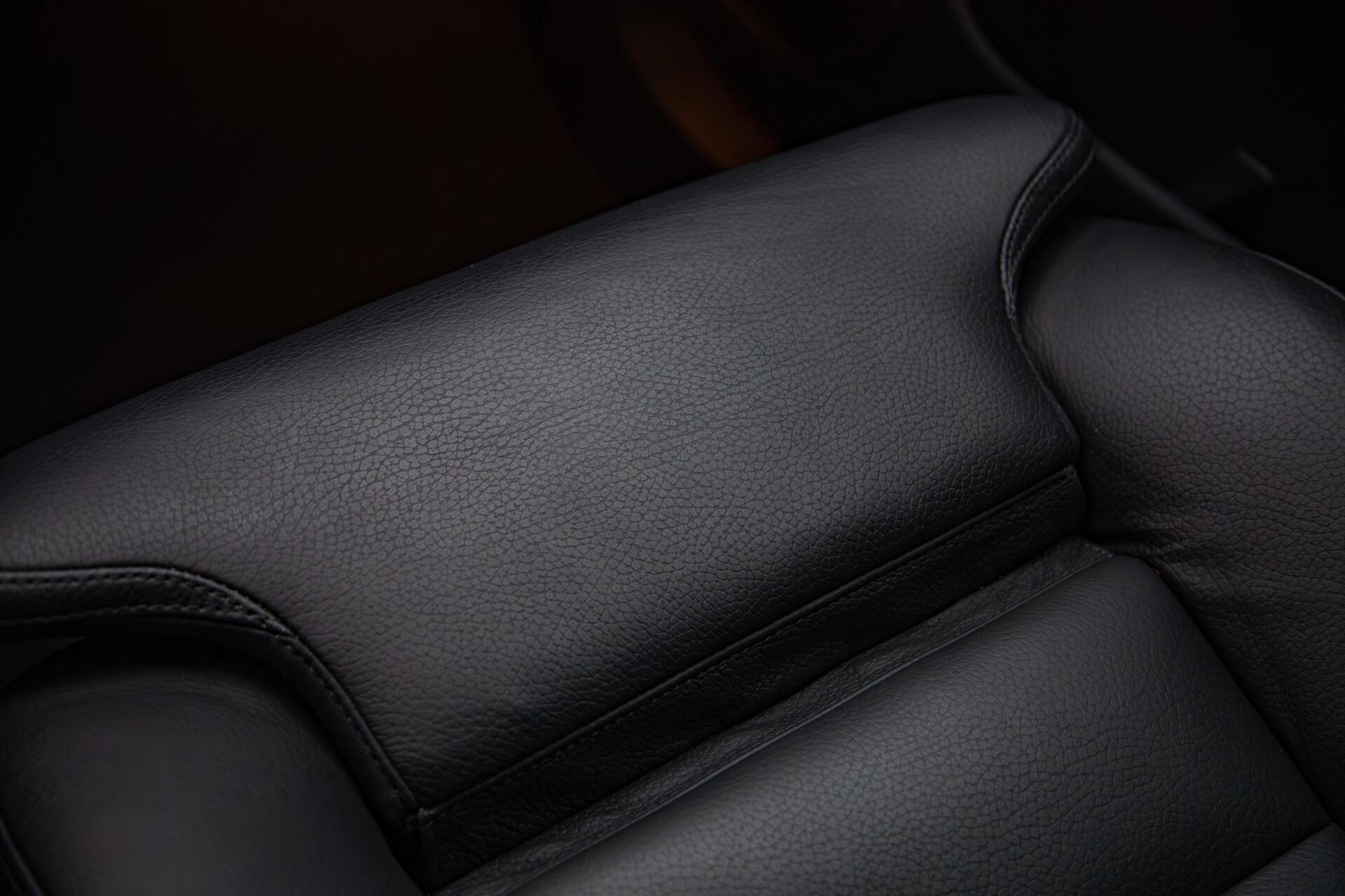 Volvo XC60 2.0 B5 Inscription | Navi | LED | Trekhaak