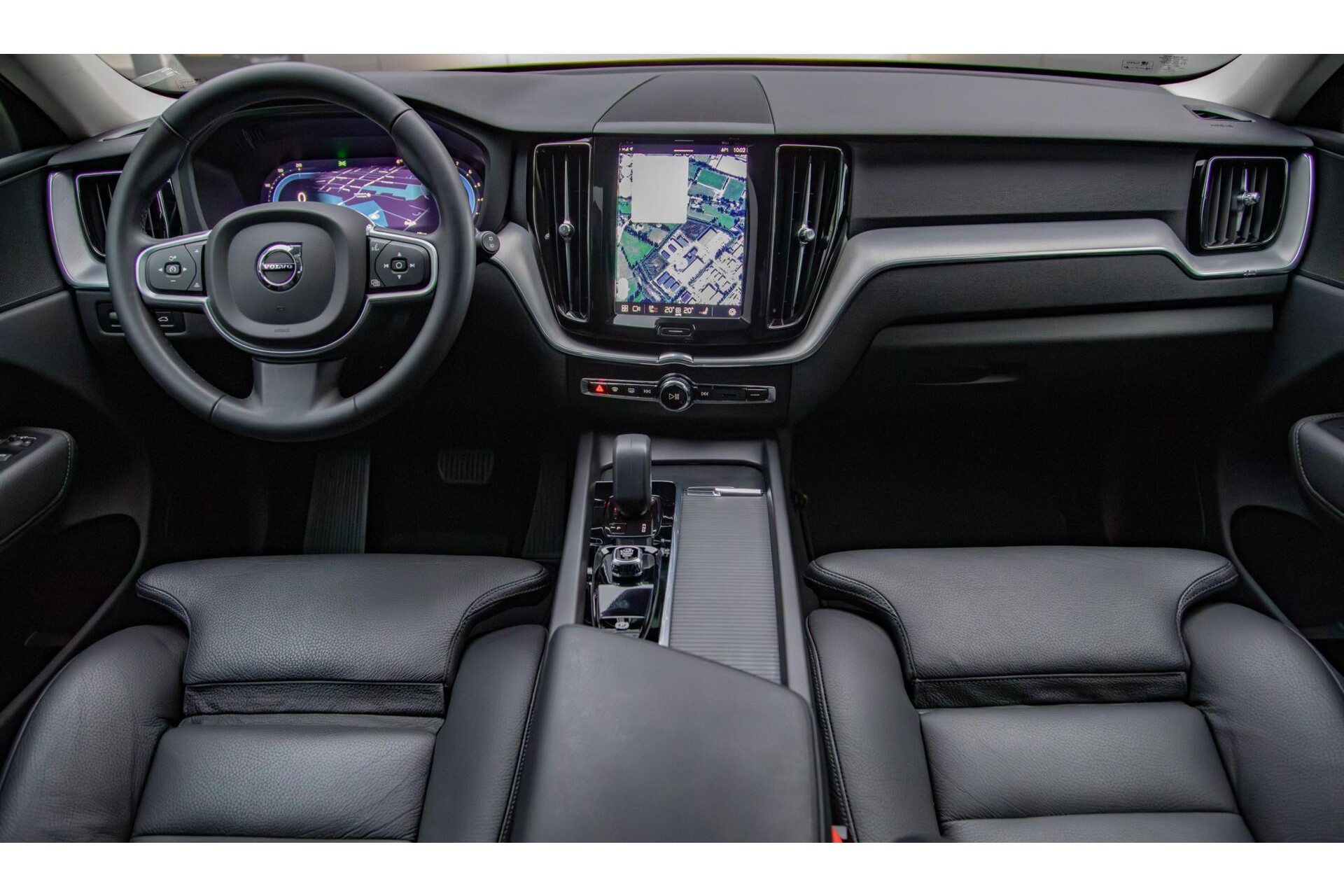 Volvo XC60 2.0 B5 Inscription | Navi | LED | Trekhaak