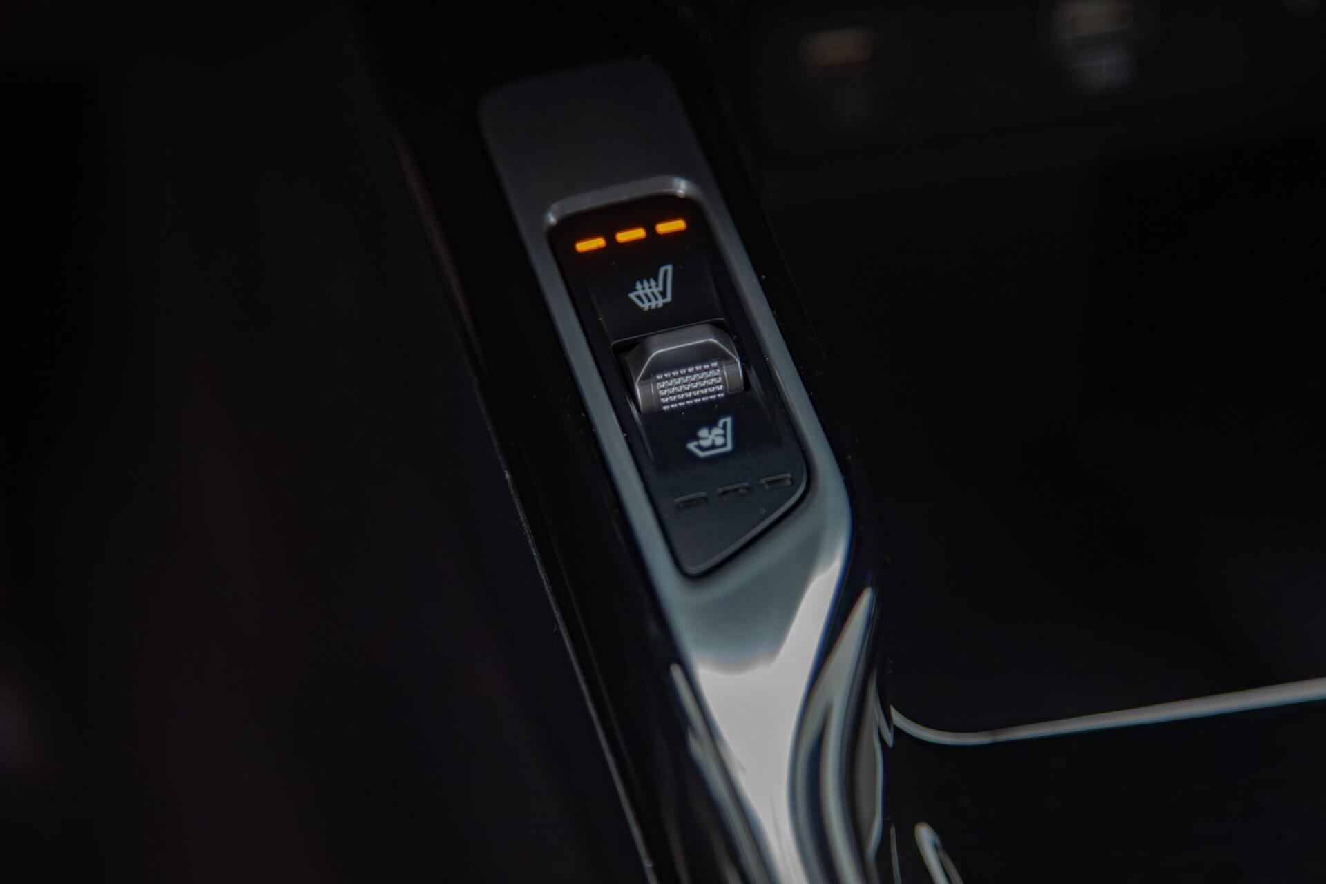 Kia Sorento 1.6 T-GDI Plug-in Hybrid 4WD ExecutiveLine 6p. Kaptain chairs|360|Bose