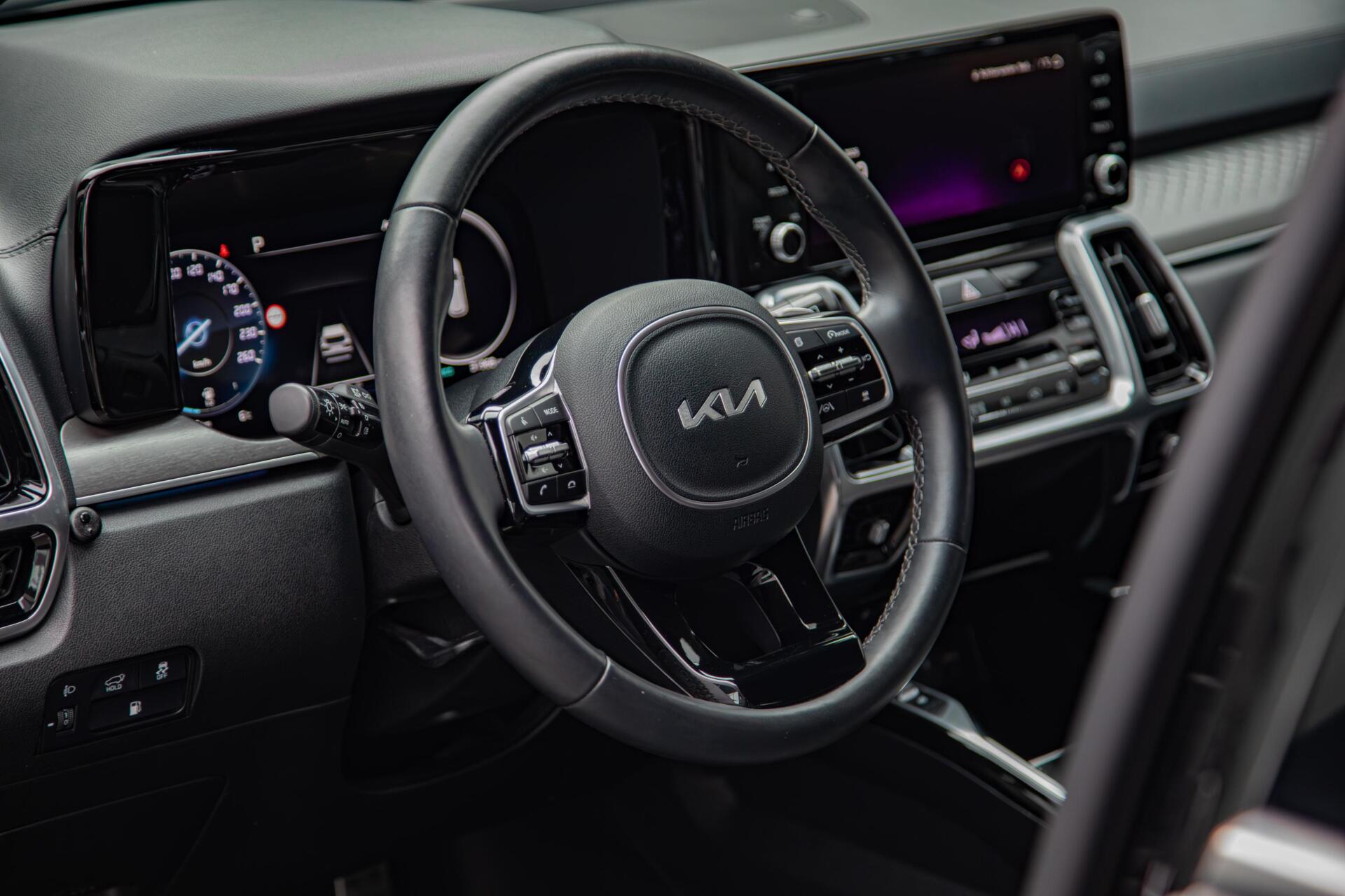 Kia Sorento 1.6 T-GDI Plug-in Hybrid 4WD ExecutiveLine 6p. Kaptain chairs|360|Bose