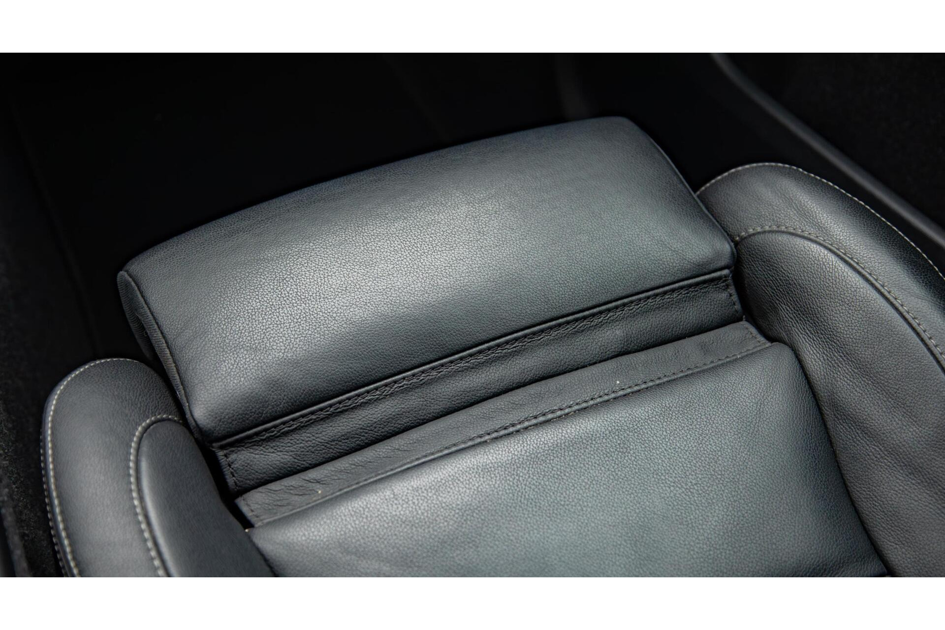 Volvo XC40 2.0 B4 Momentum Pro |Full option|Pano|360|Leer|Blis