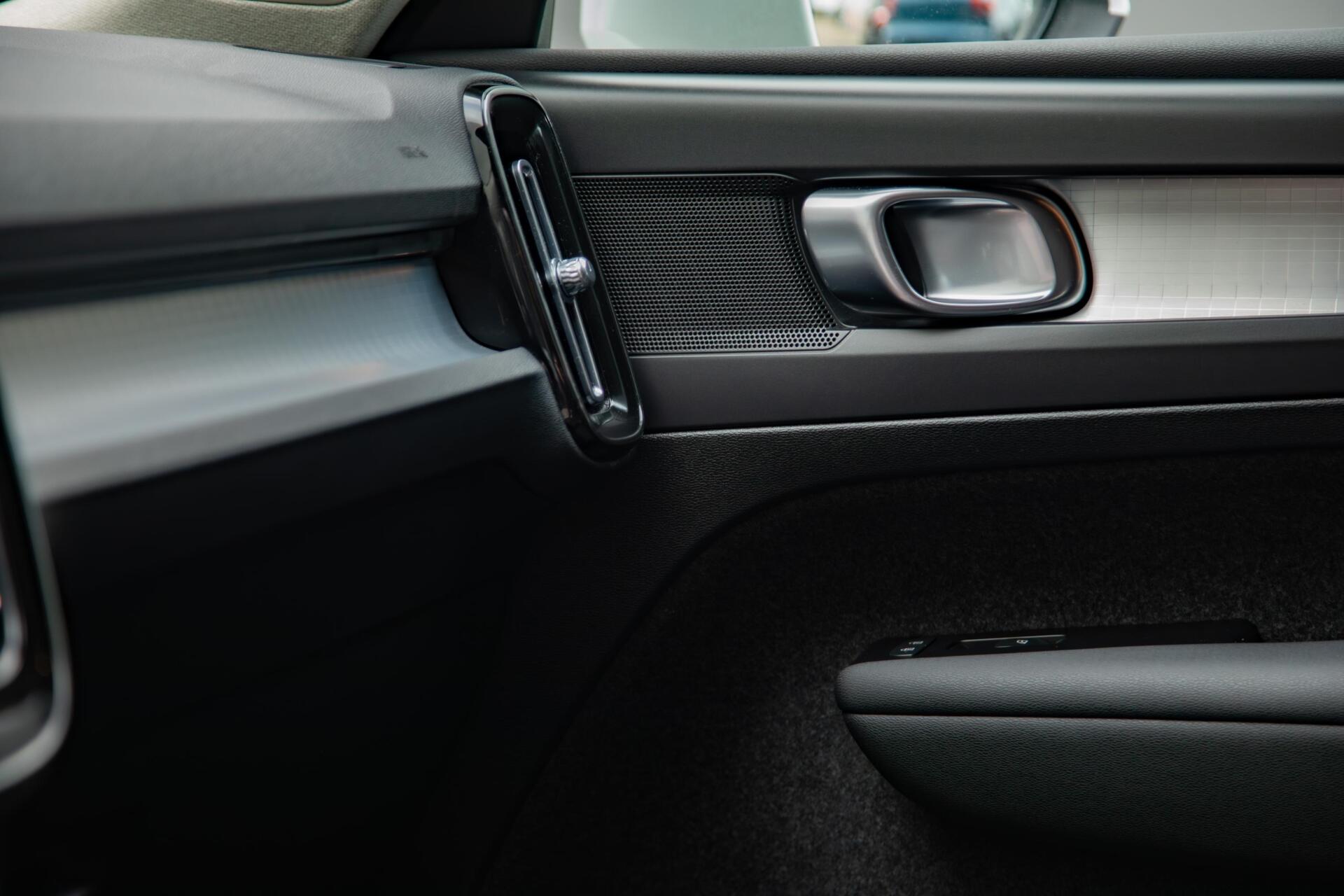 Volvo XC40 1.5 T3 Momentum Business Adaptive cruise|Keyless|DAB+