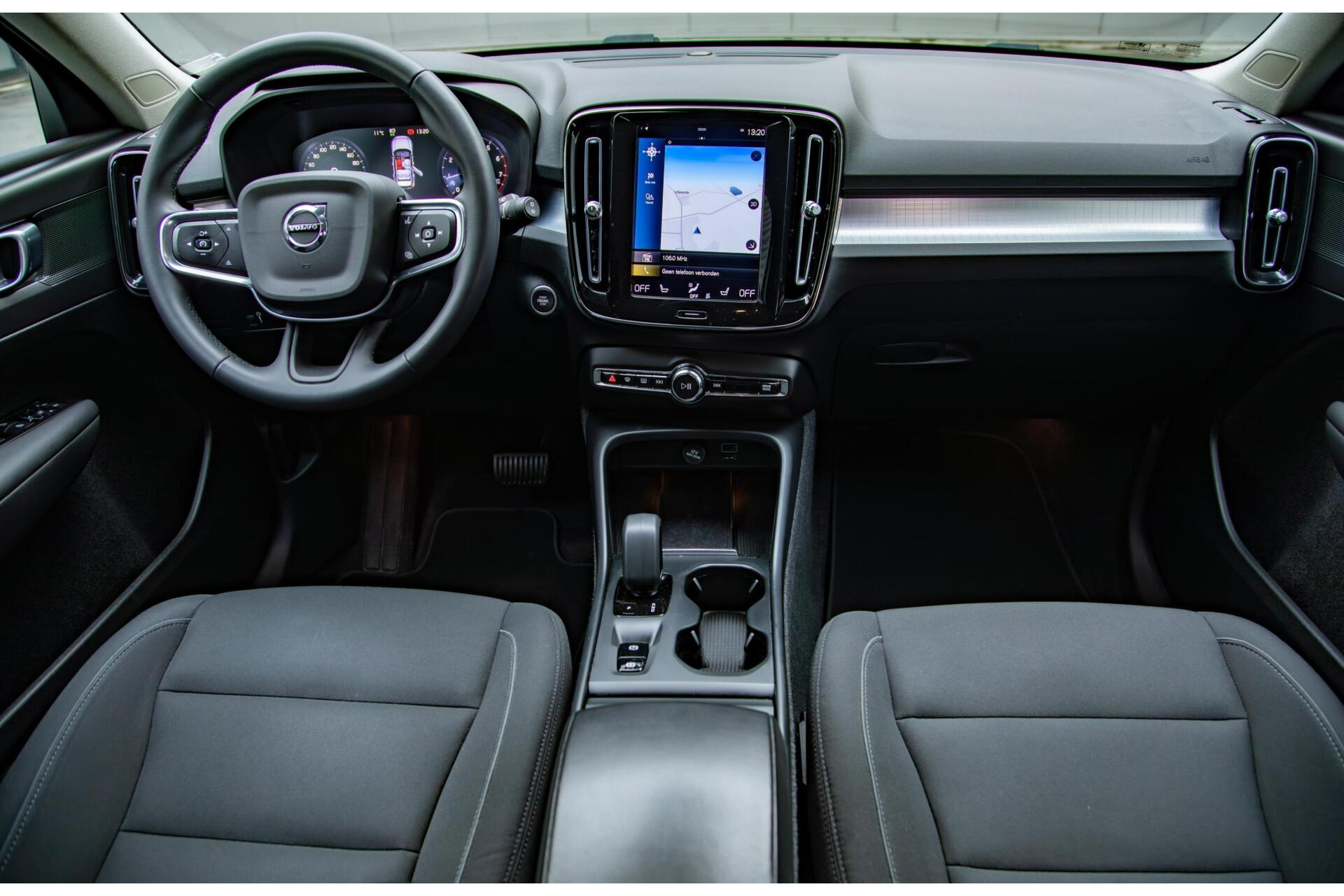 Volvo XC40 1.5 T3 Momentum Business Adaptive cruise|Keyless|DAB+