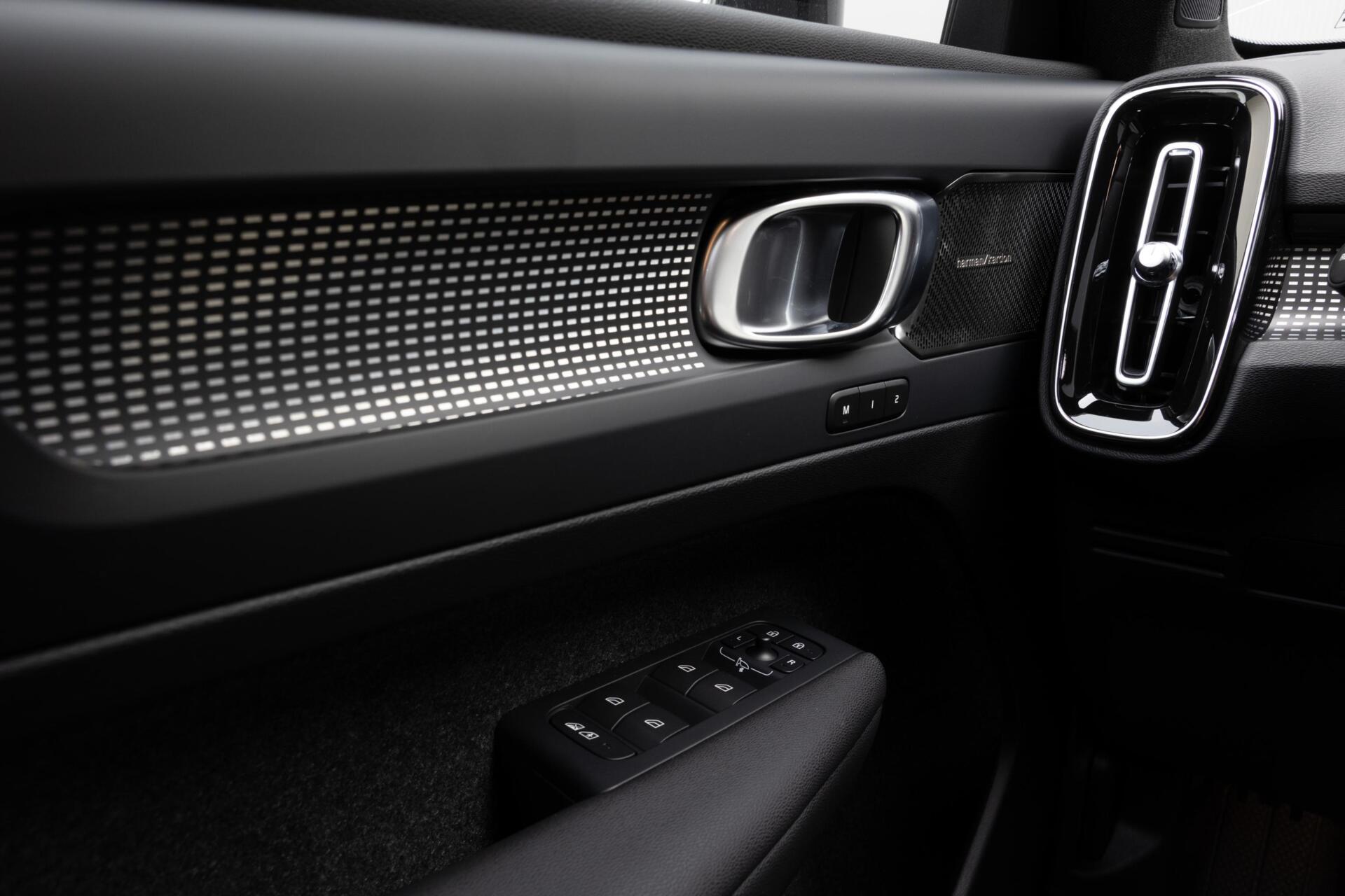 Volvo XC40 B3 2026 SAMENSTELLEN EXTRA VOORDEEL