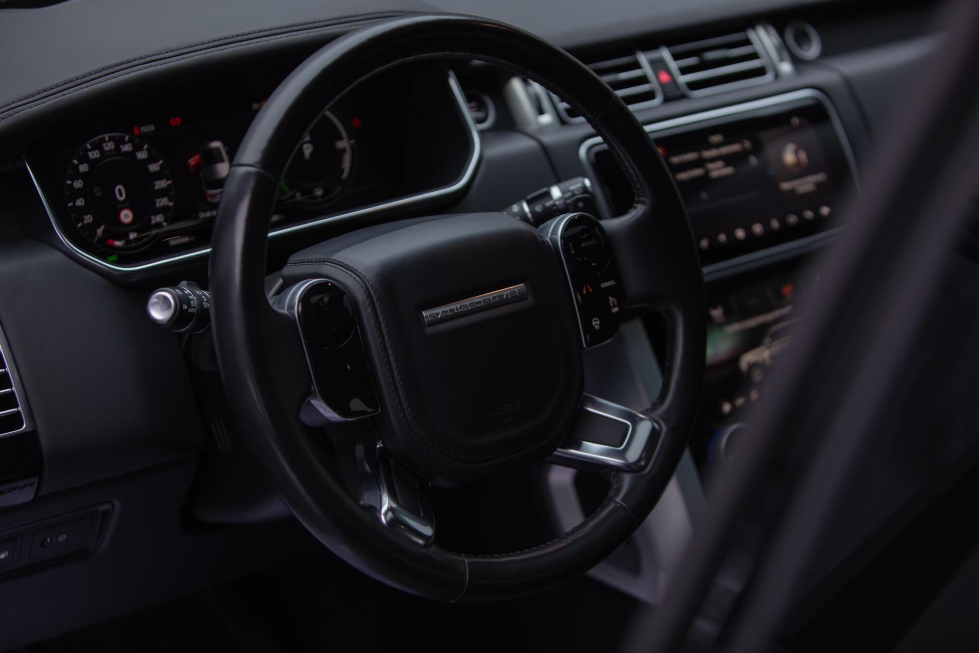 Land Rover Range Rover 2.0 P400e Black Edition|Panorama|Ventilatie|Meridian|
