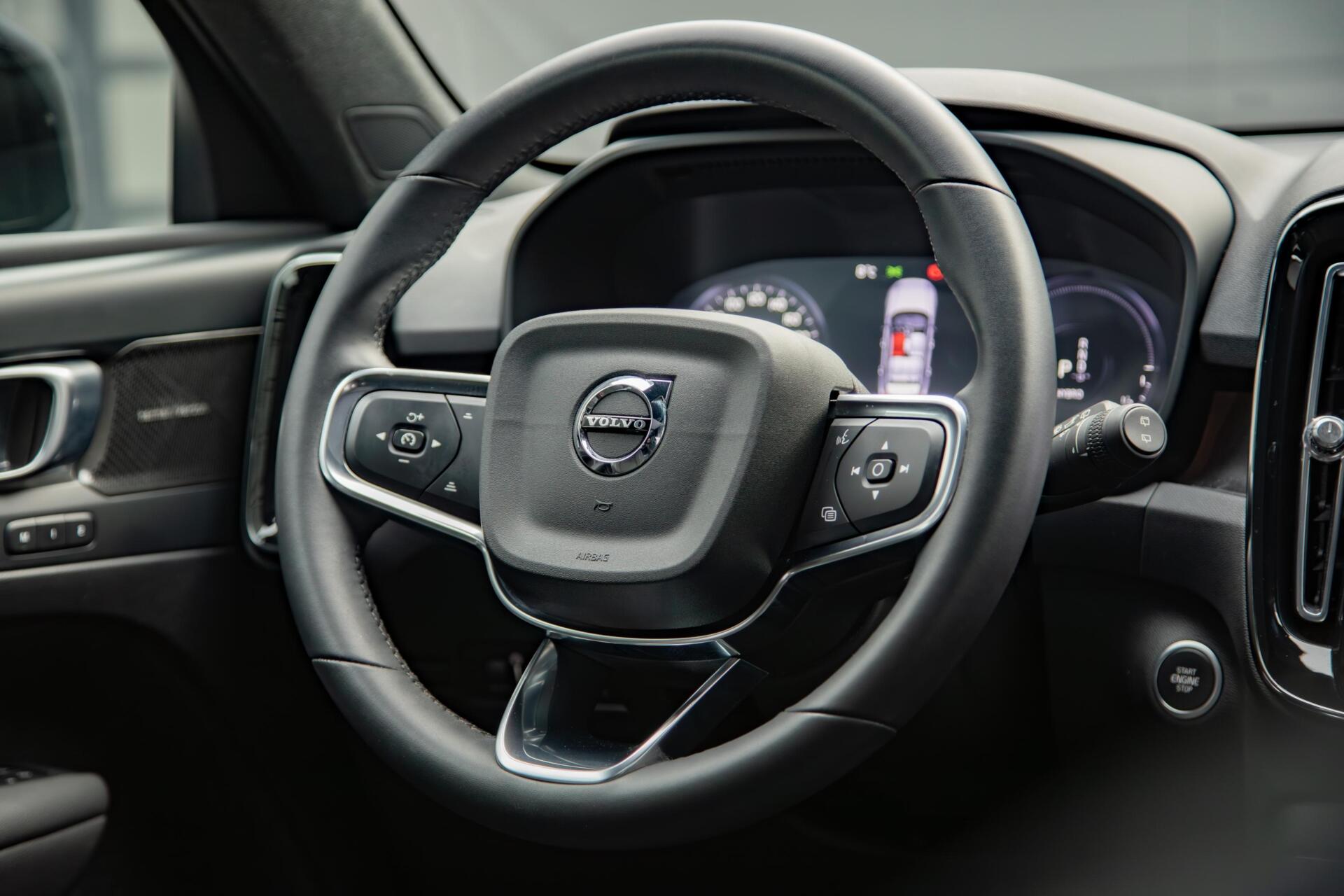 Volvo XC40 1.5 T5 Plug-in hybrid Ultimate Bright Facelift|Panorama|360|Harman/kardon