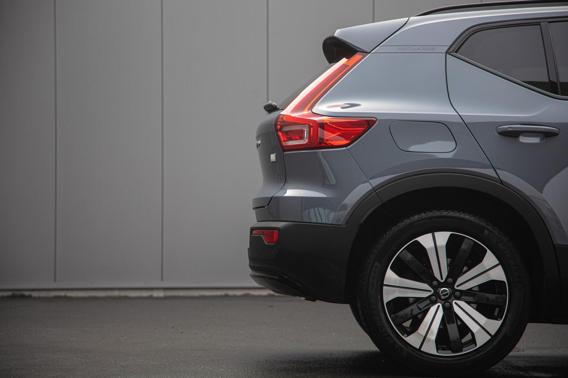 Volvo XC40 1.5 T5 Plug-in hybrid Ultimate Bright Facelift|Panorama|360|Harman/kardon