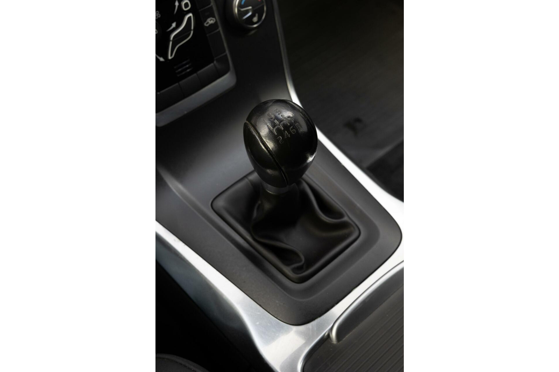 Volvo V70 2.5T Momentum Stoelverwarming|Xenon|230PK