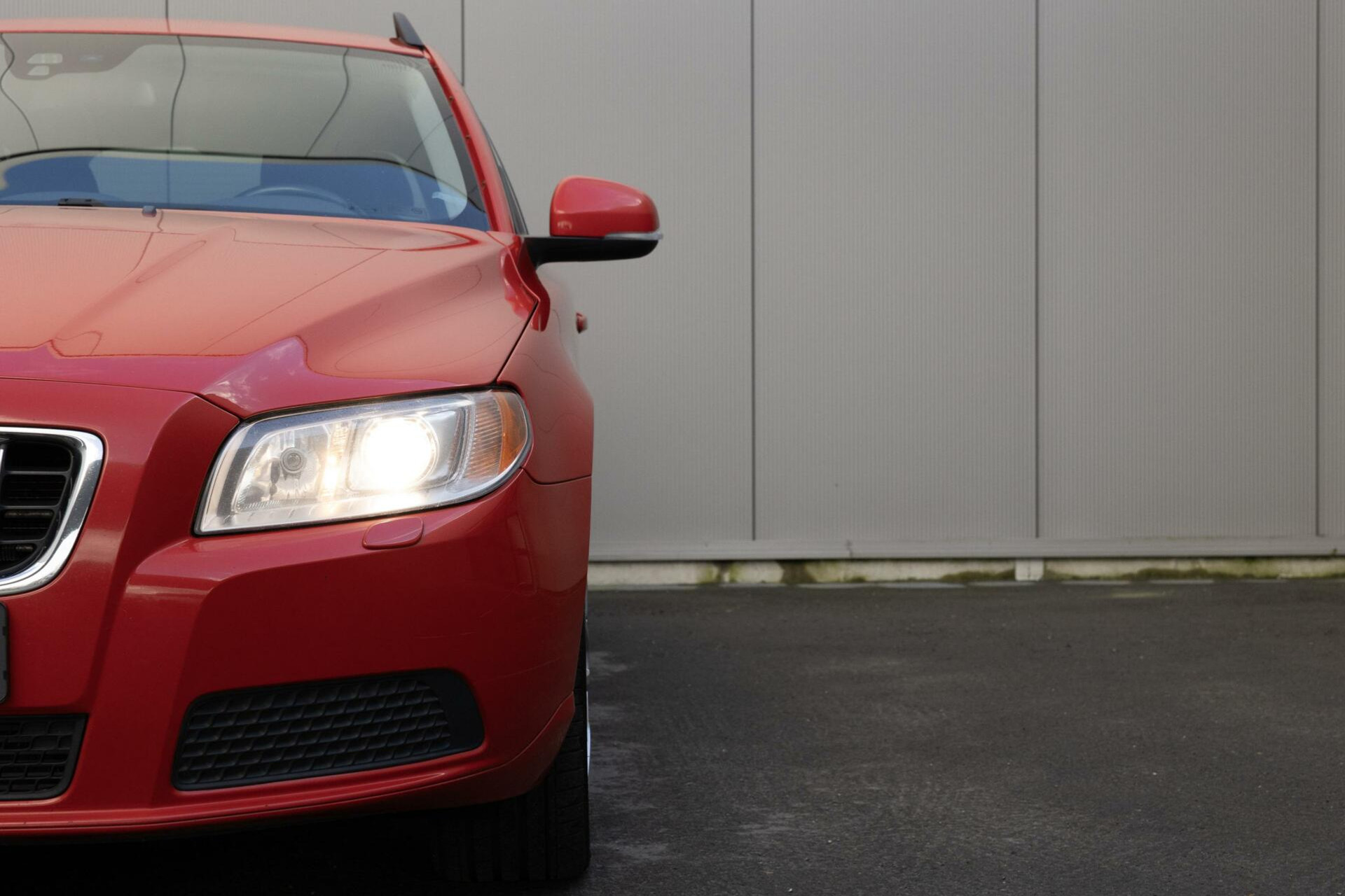 Volvo V70 2.5T Momentum Stoelverwarming|Xenon|230PK
