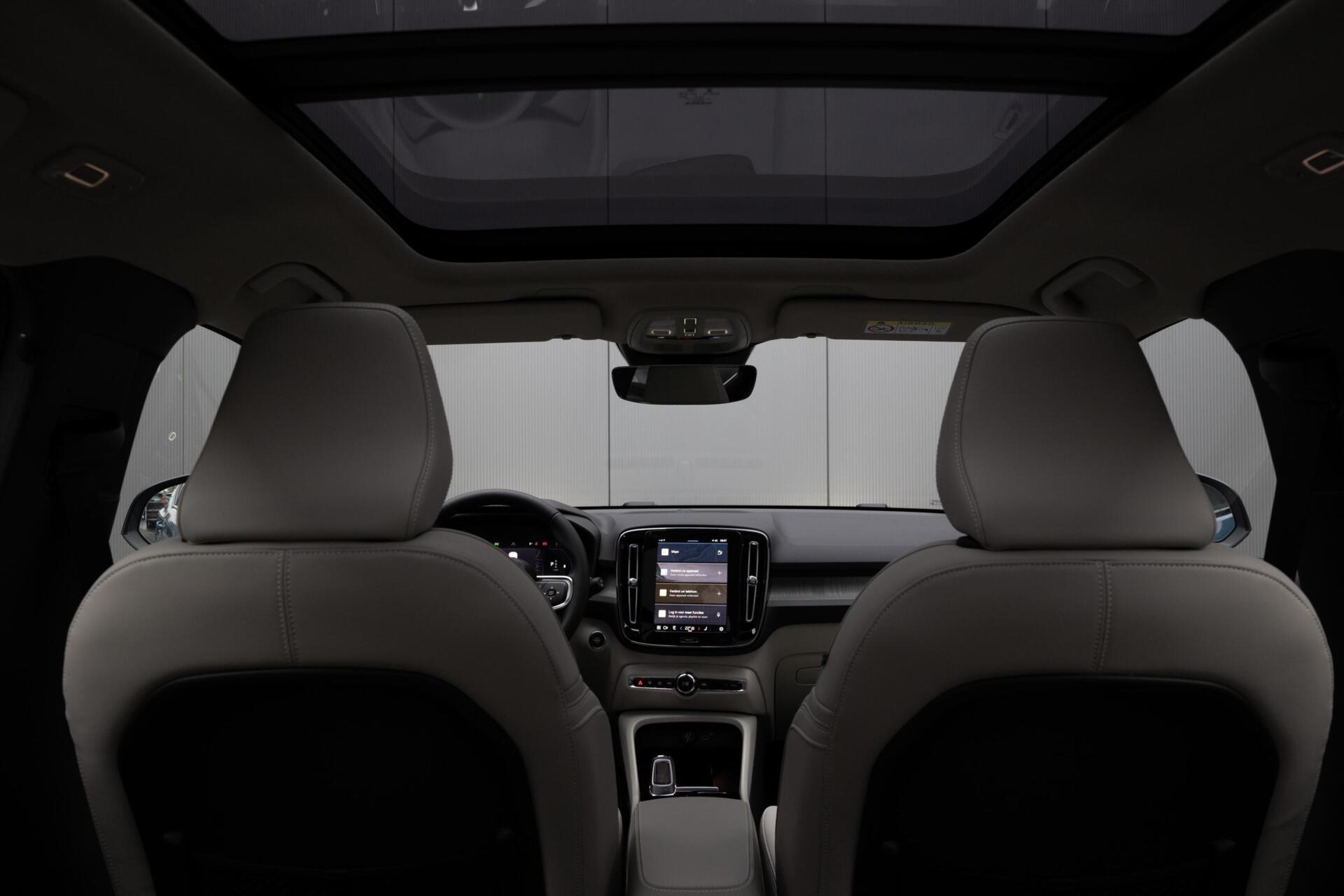 Volvo XC40 B3 MY 2027 SAMENSTELLEN EXTRA VOORDEEL